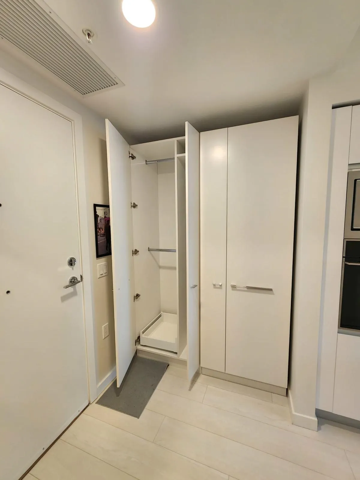 180 E 2nd Avenue #909