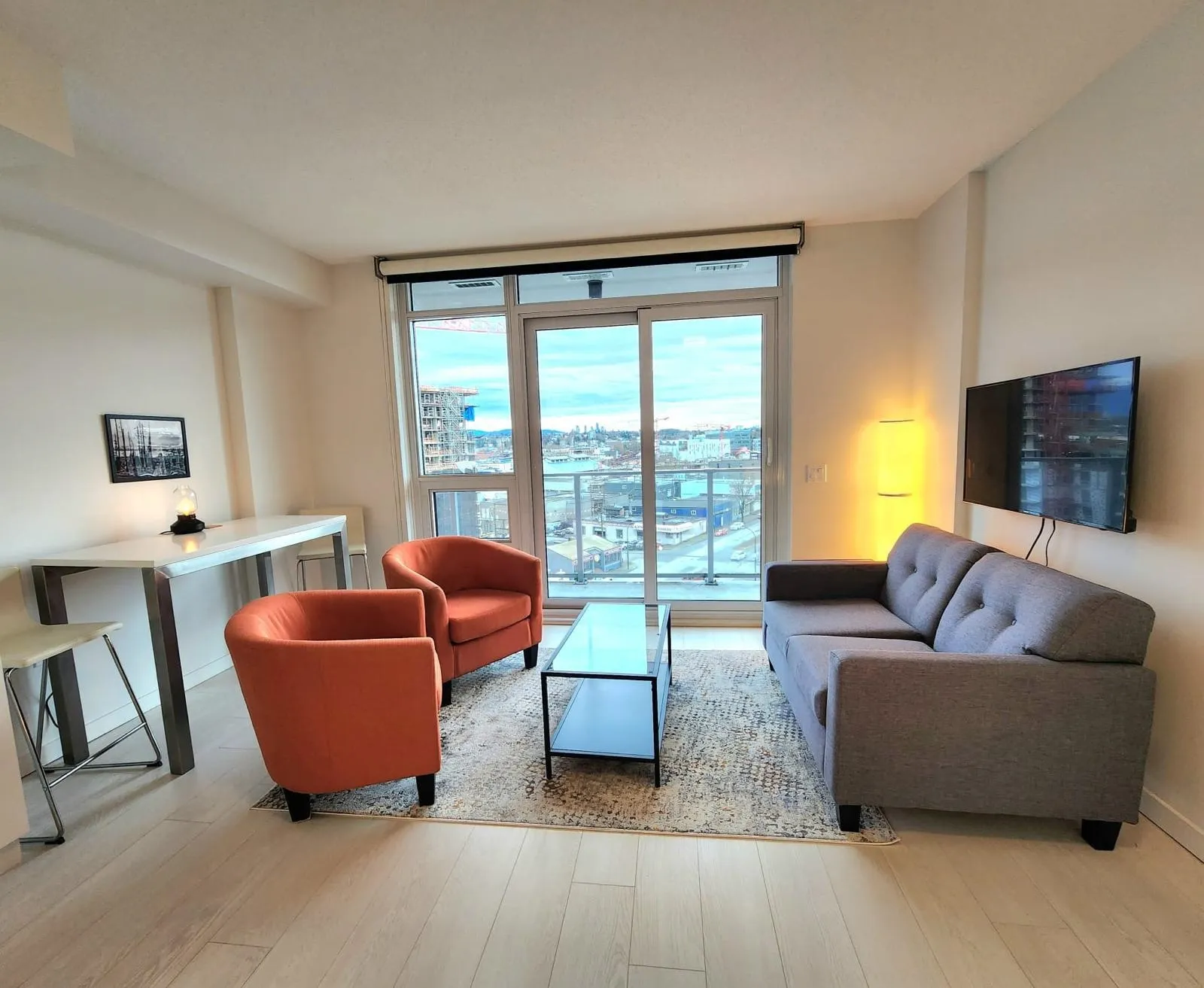 180 E 2nd Avenue #909