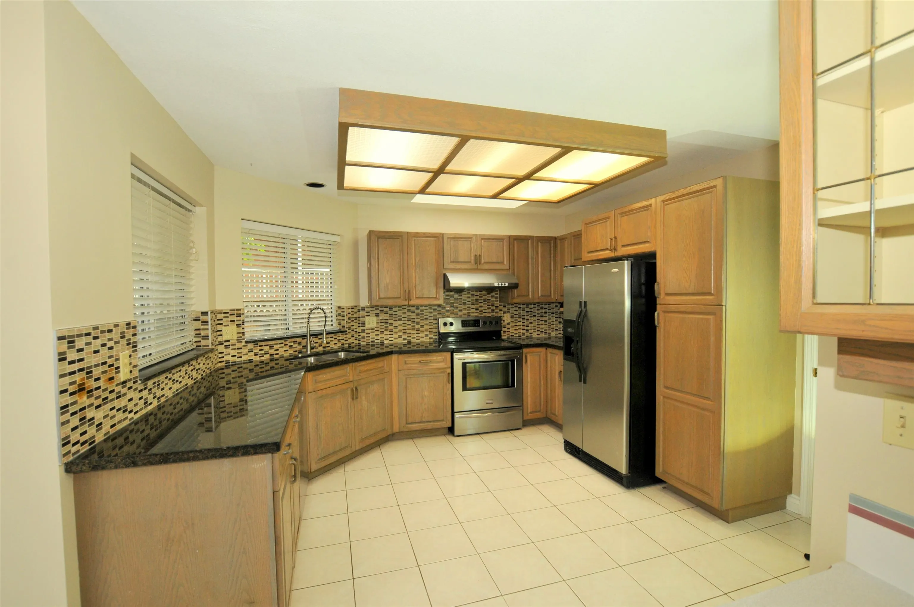 6823 Grant Place