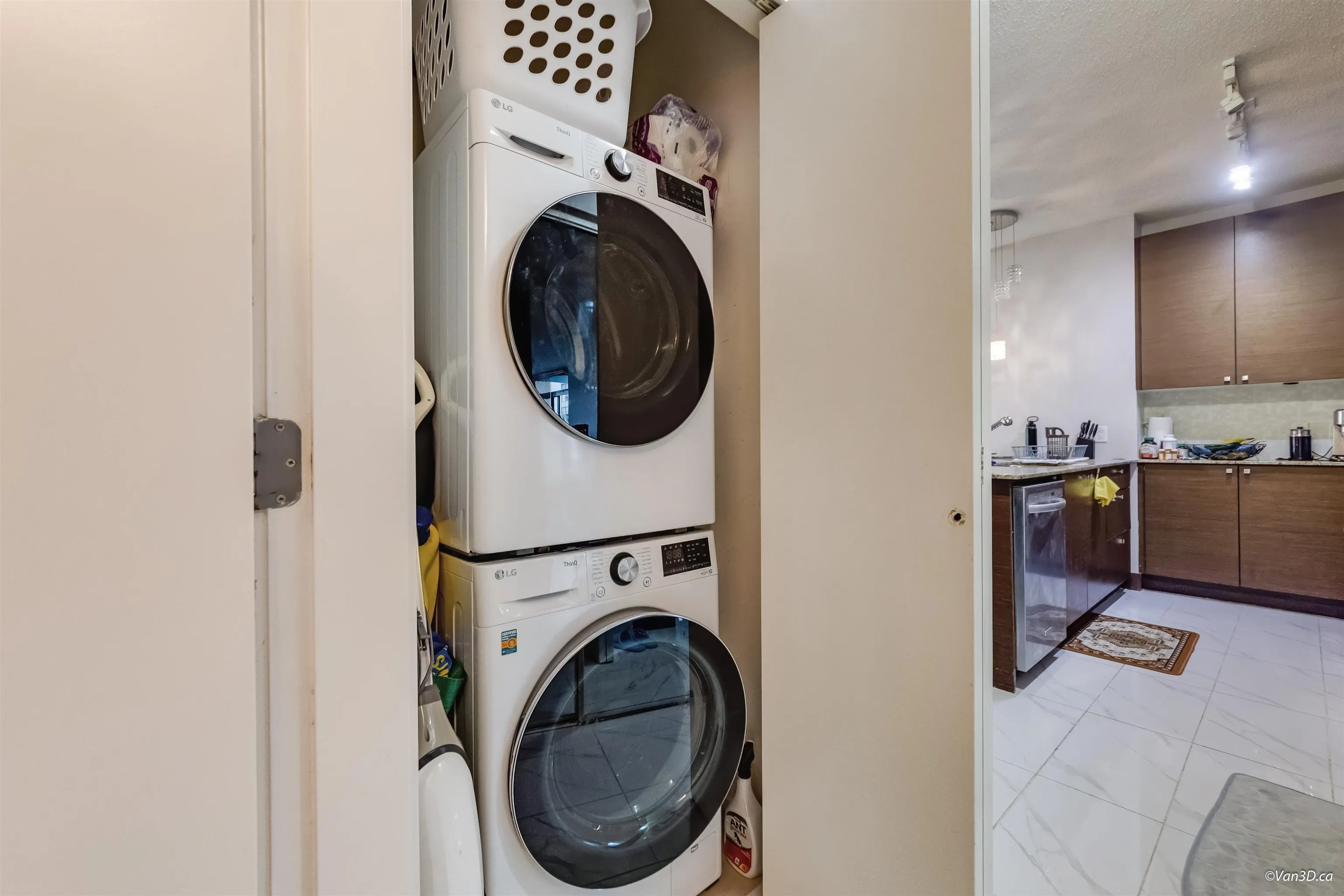 400 Capilano Road #2103
