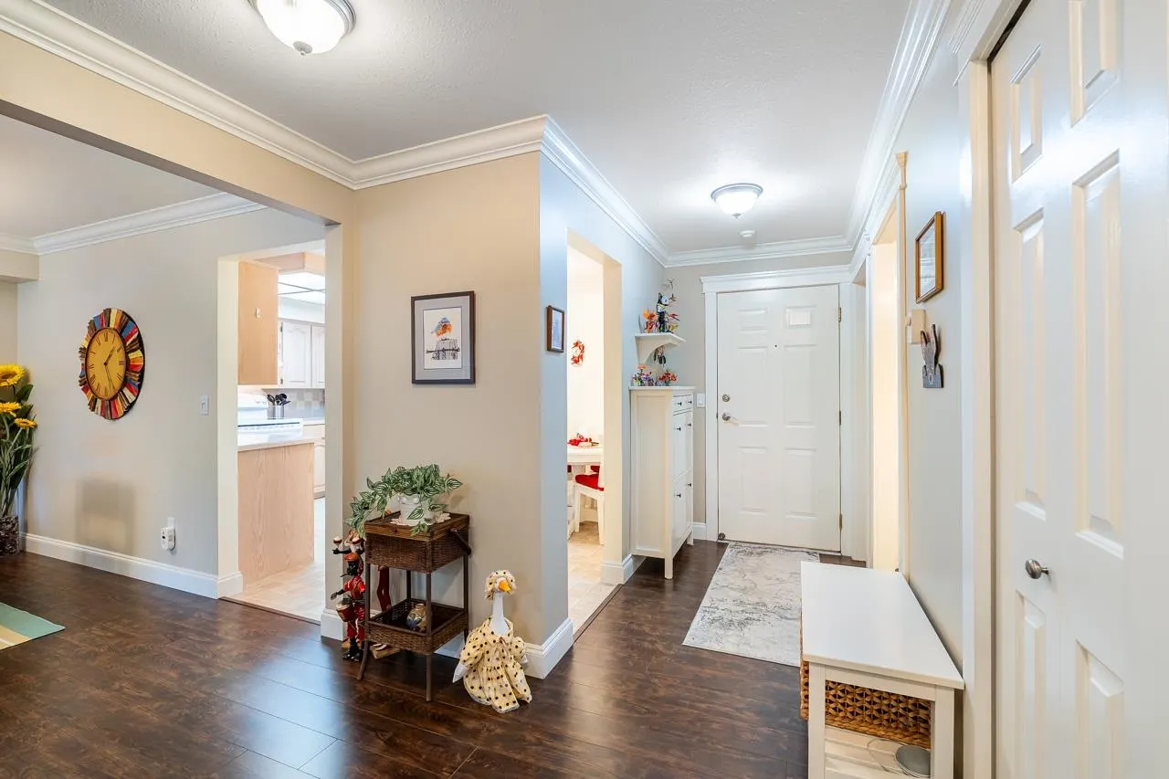 6866 Nicholson Road #101