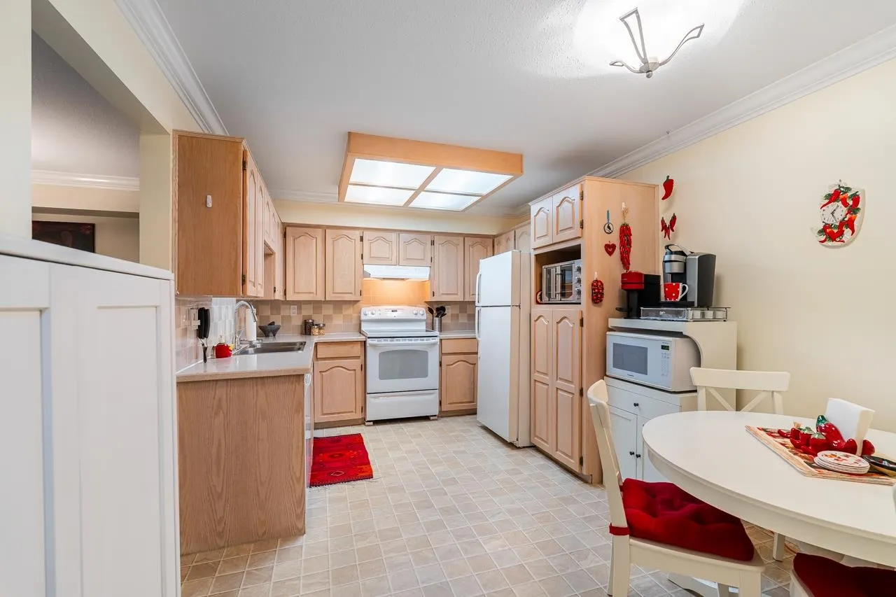 6866 Nicholson Road #101