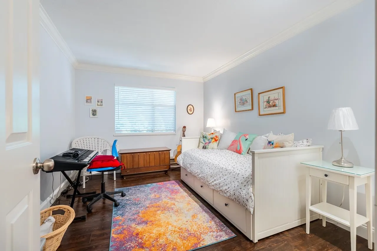 6866 Nicholson Road #101