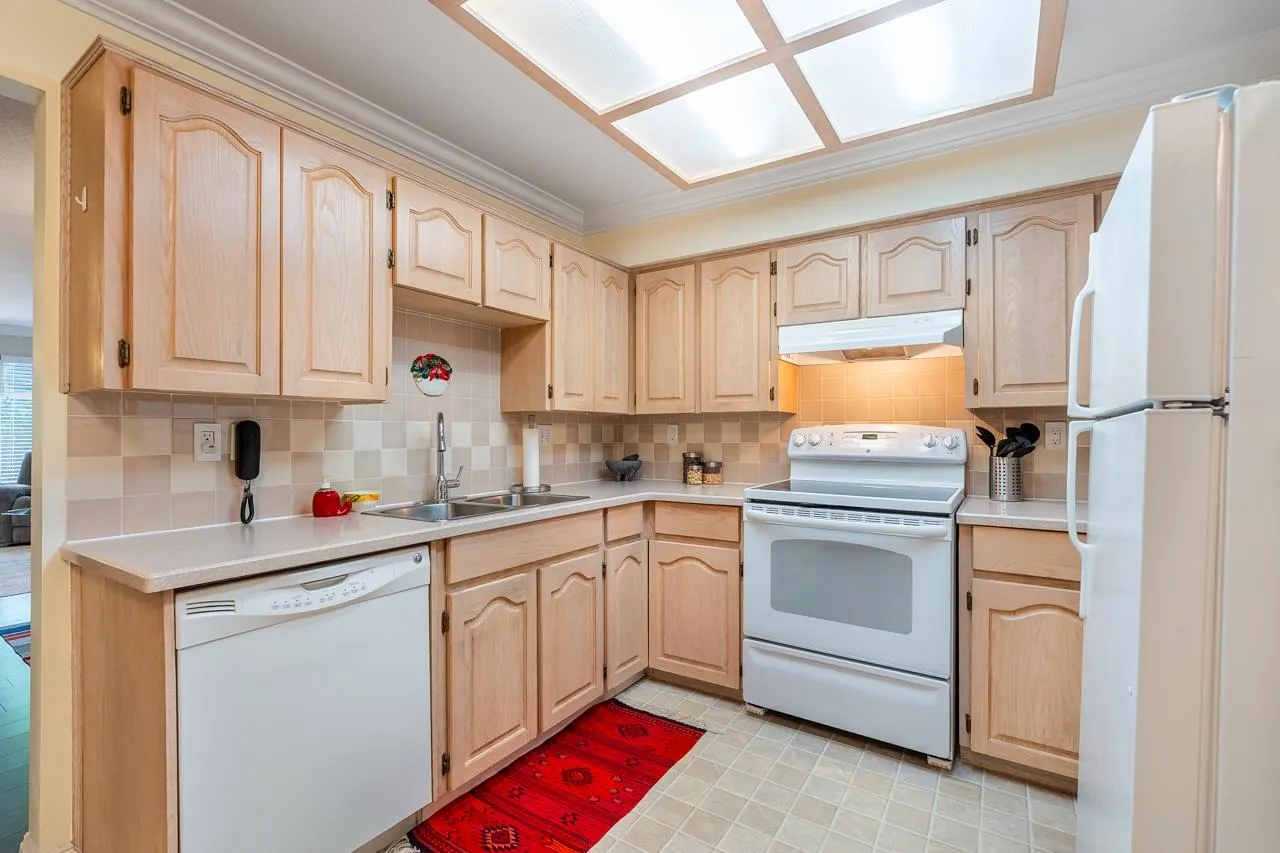 6866 Nicholson Road #101