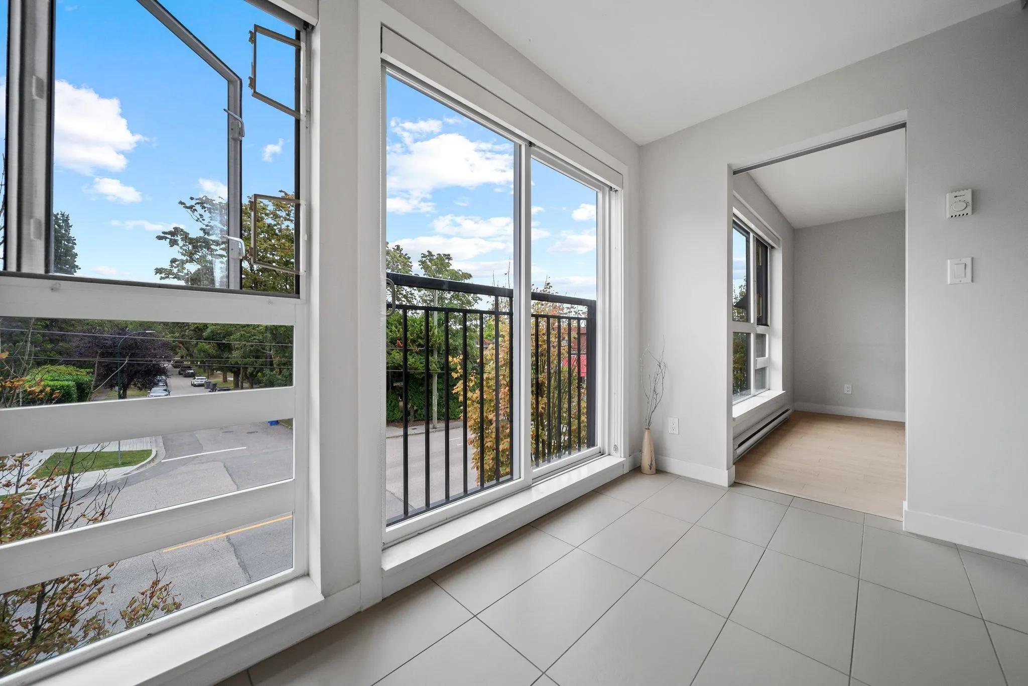 5555 Dunbar Street #207