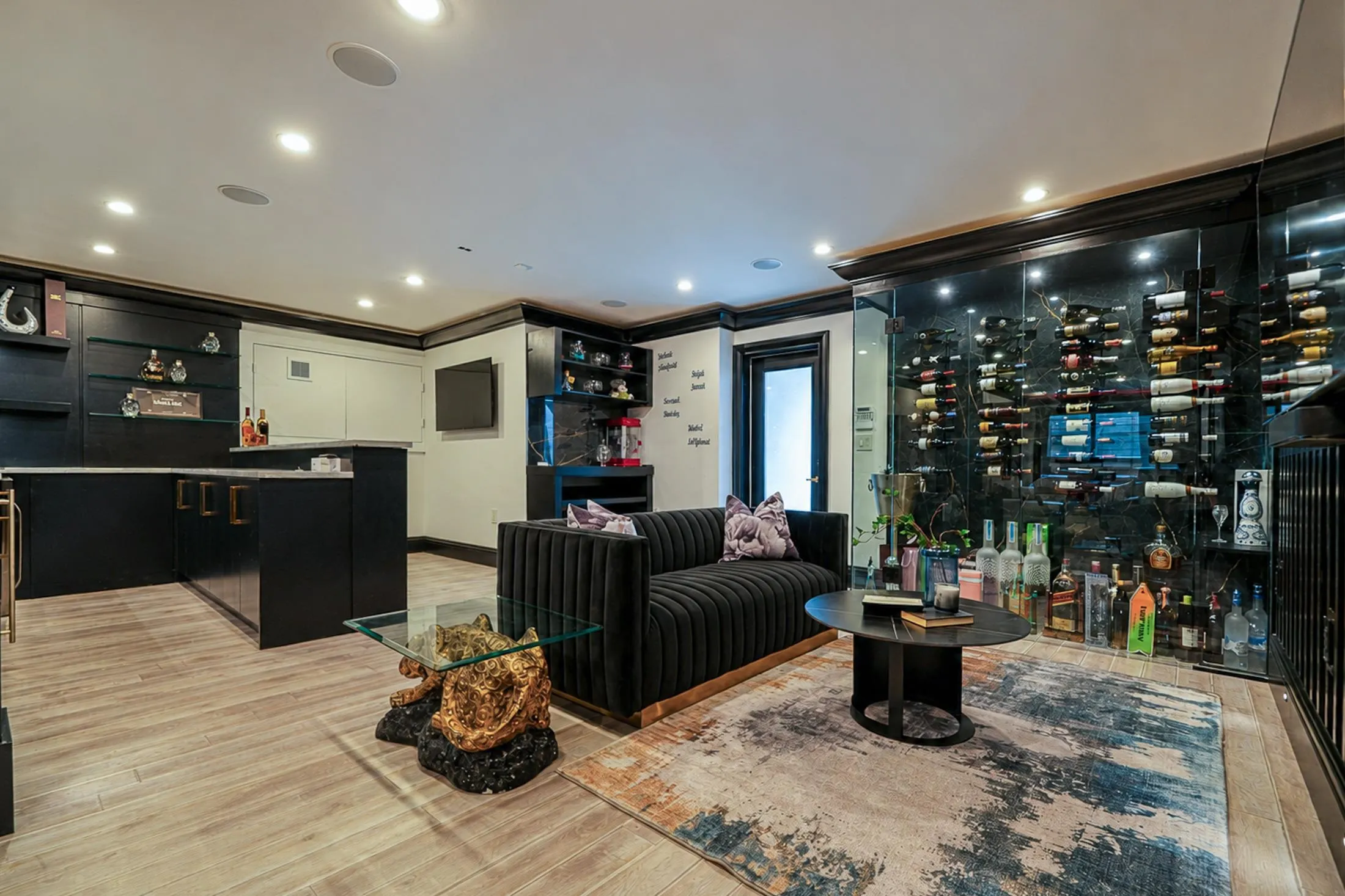 6069 Patrick Street