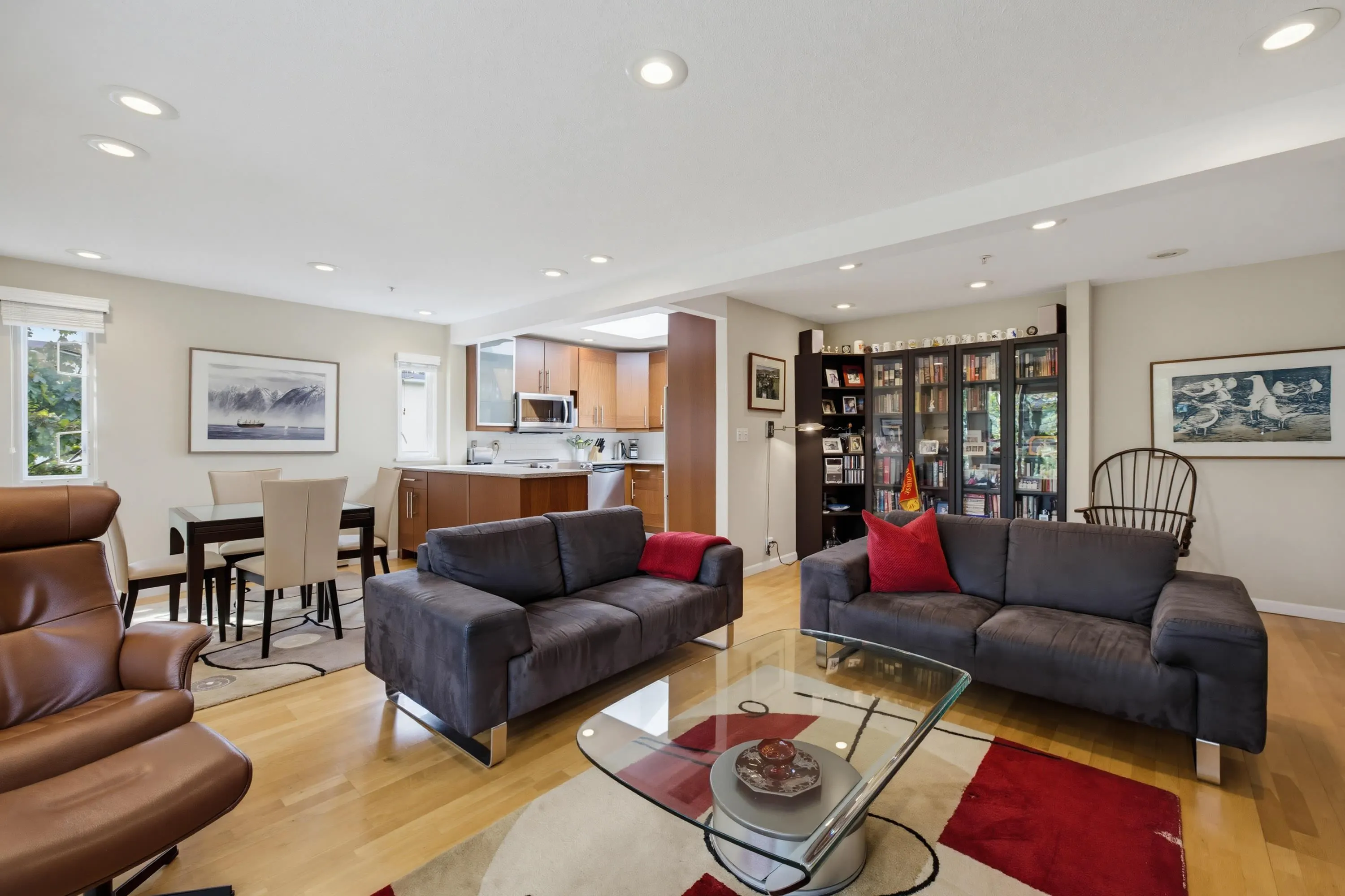 1200 W 10th Avenue #403