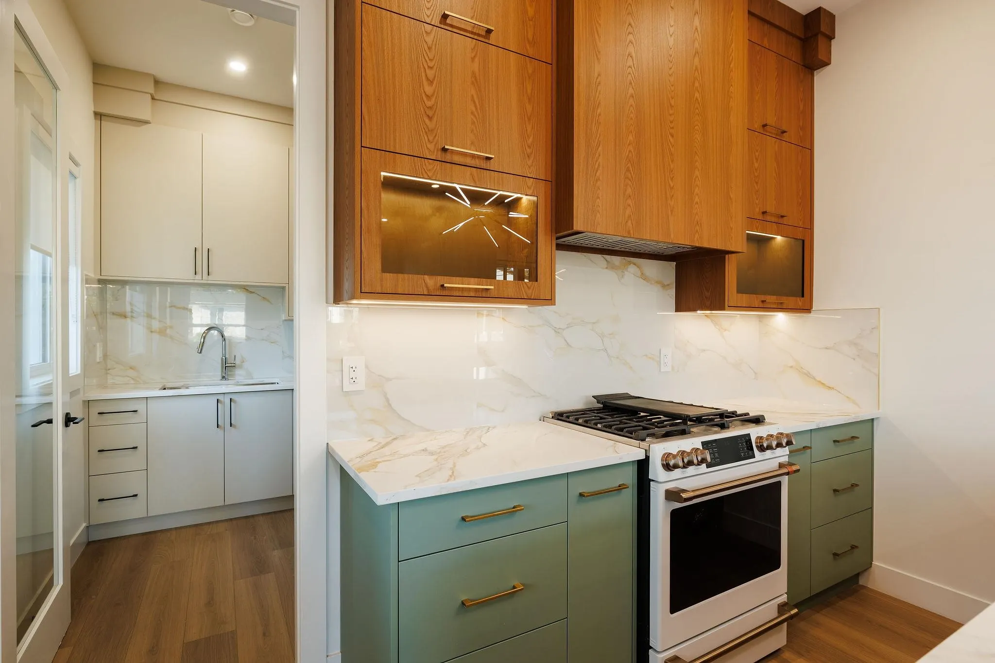 11313 137 Street #102