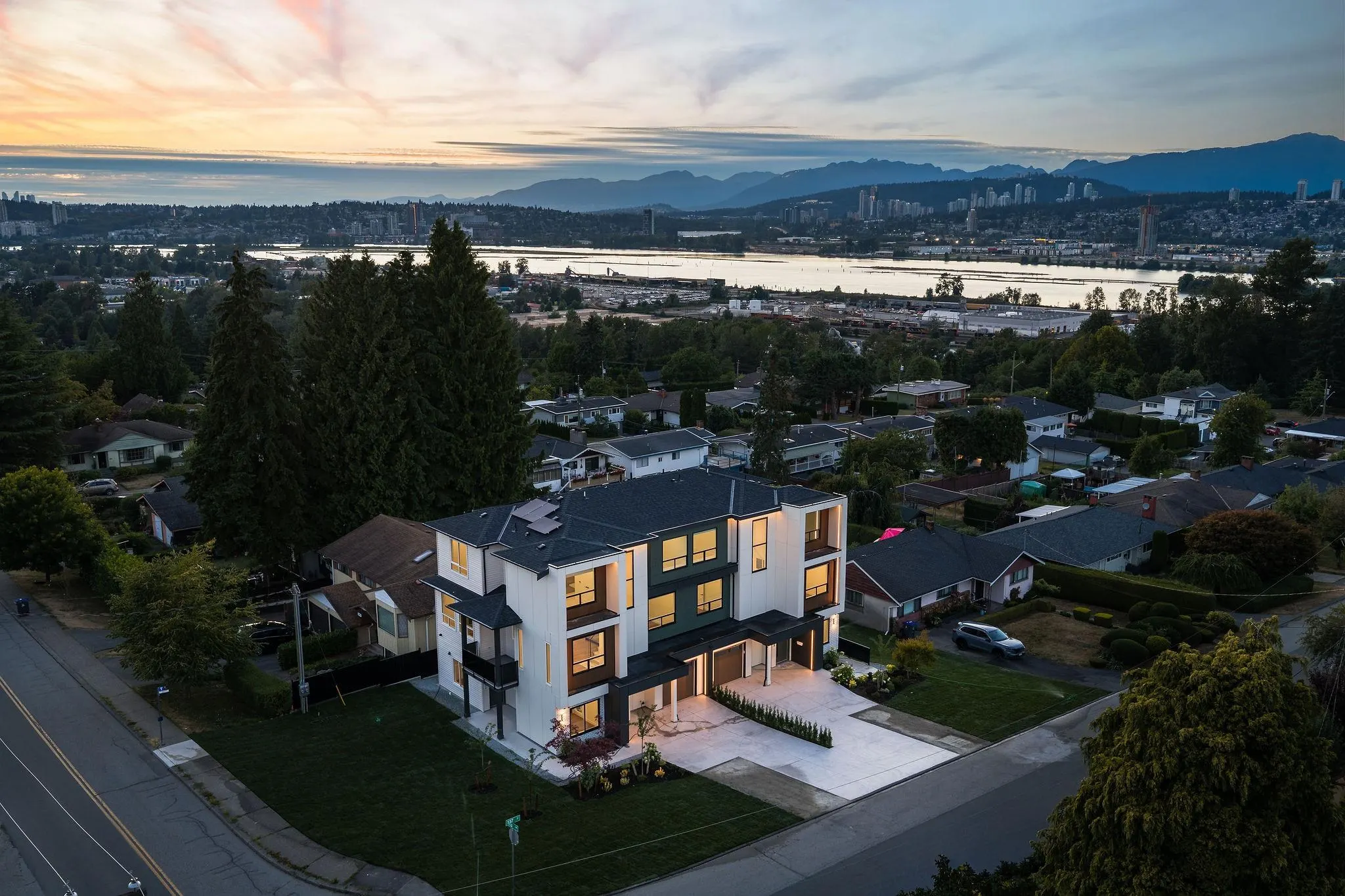 11313 137 Street #102