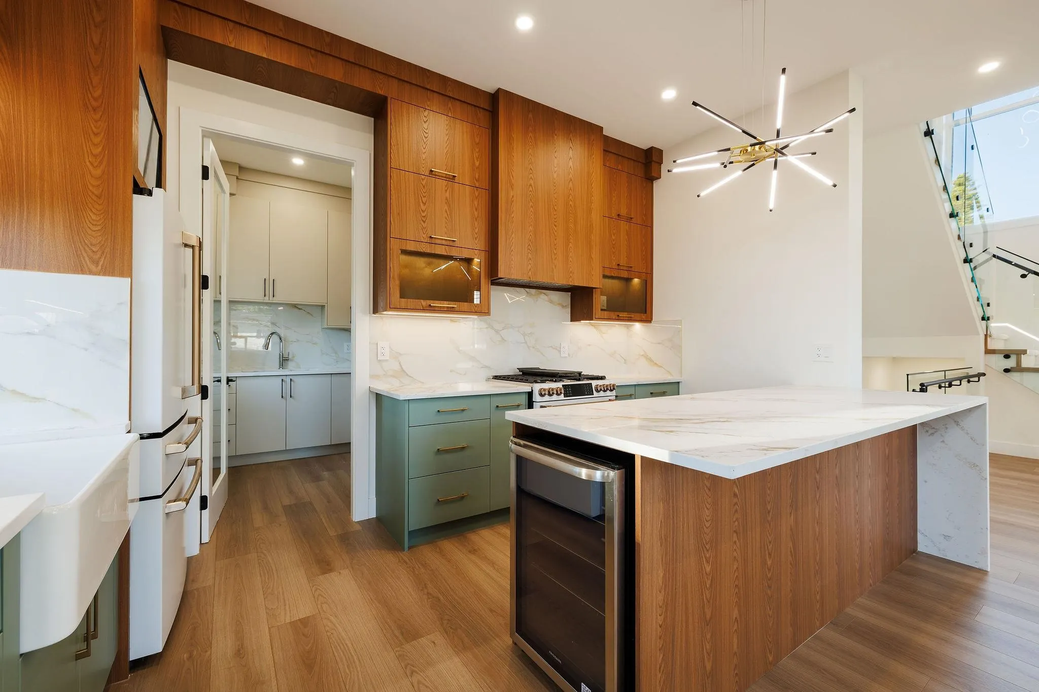 11313 137 Street #102