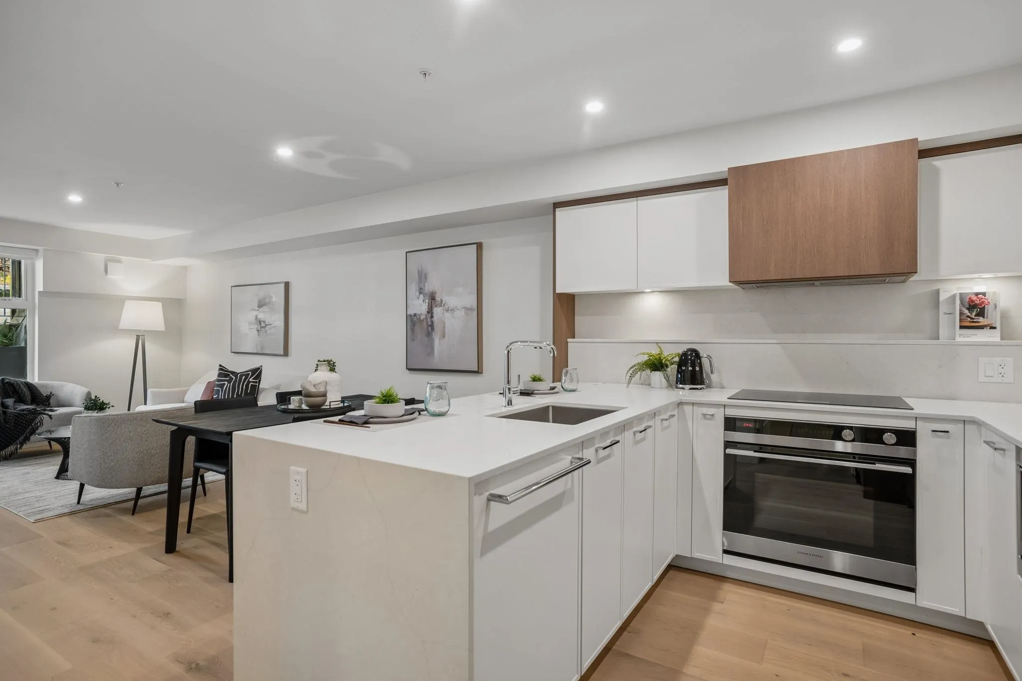 378 W 45th Avenue #104