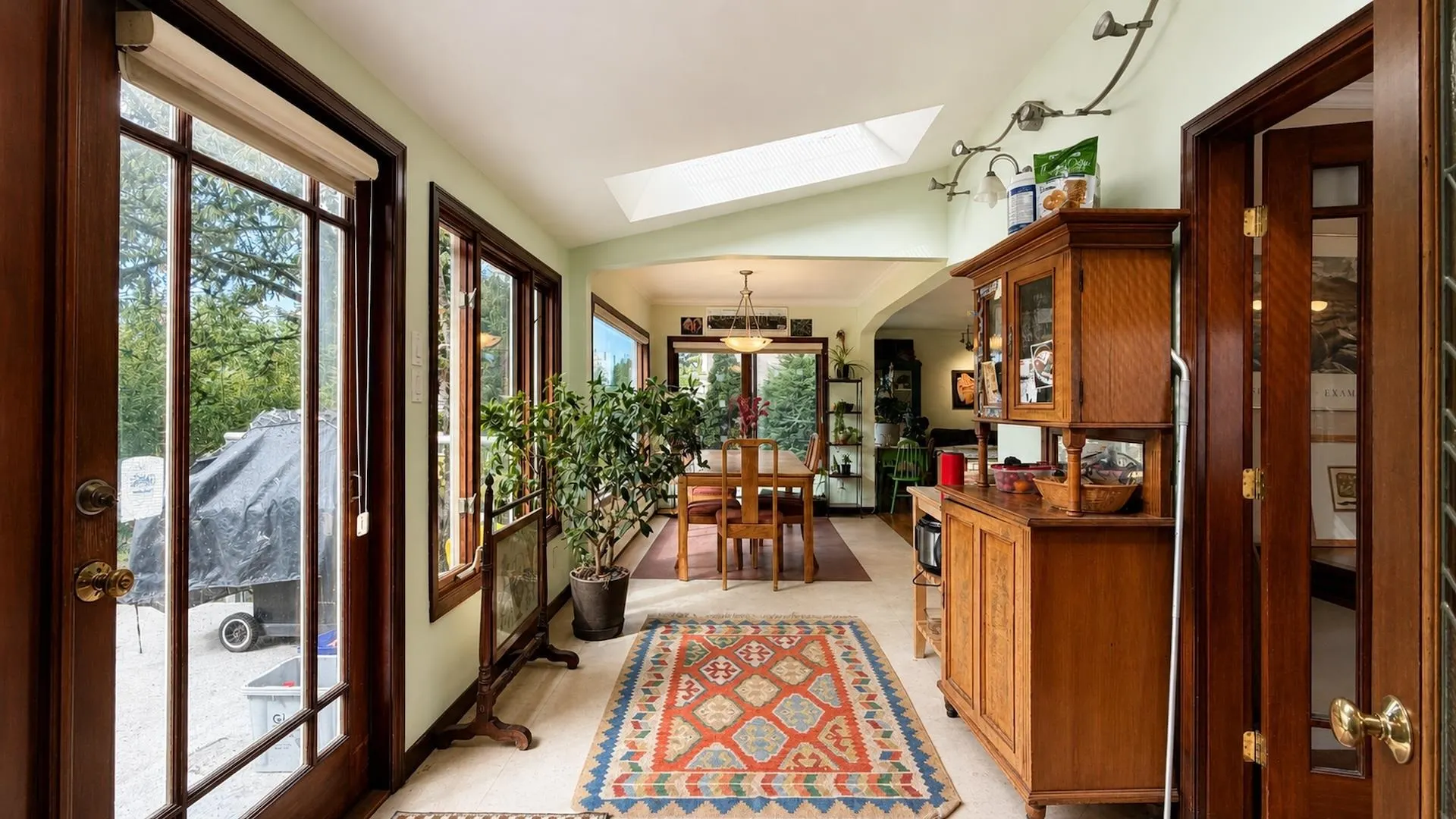 624 W 30th Avenue