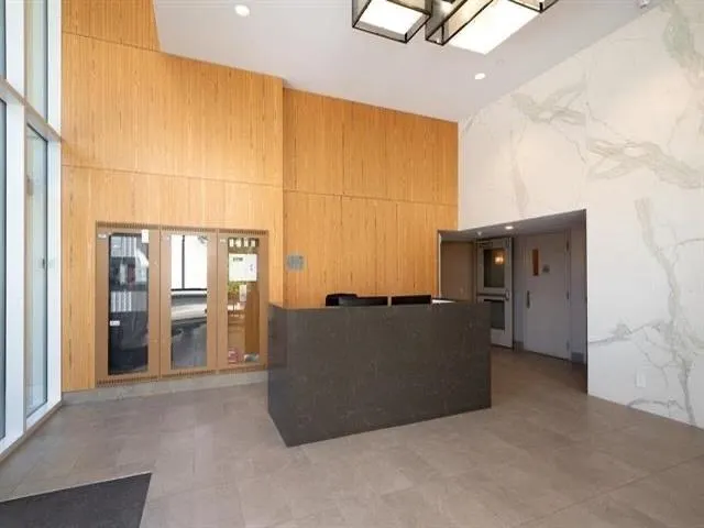 111 E 1st Avenue #905