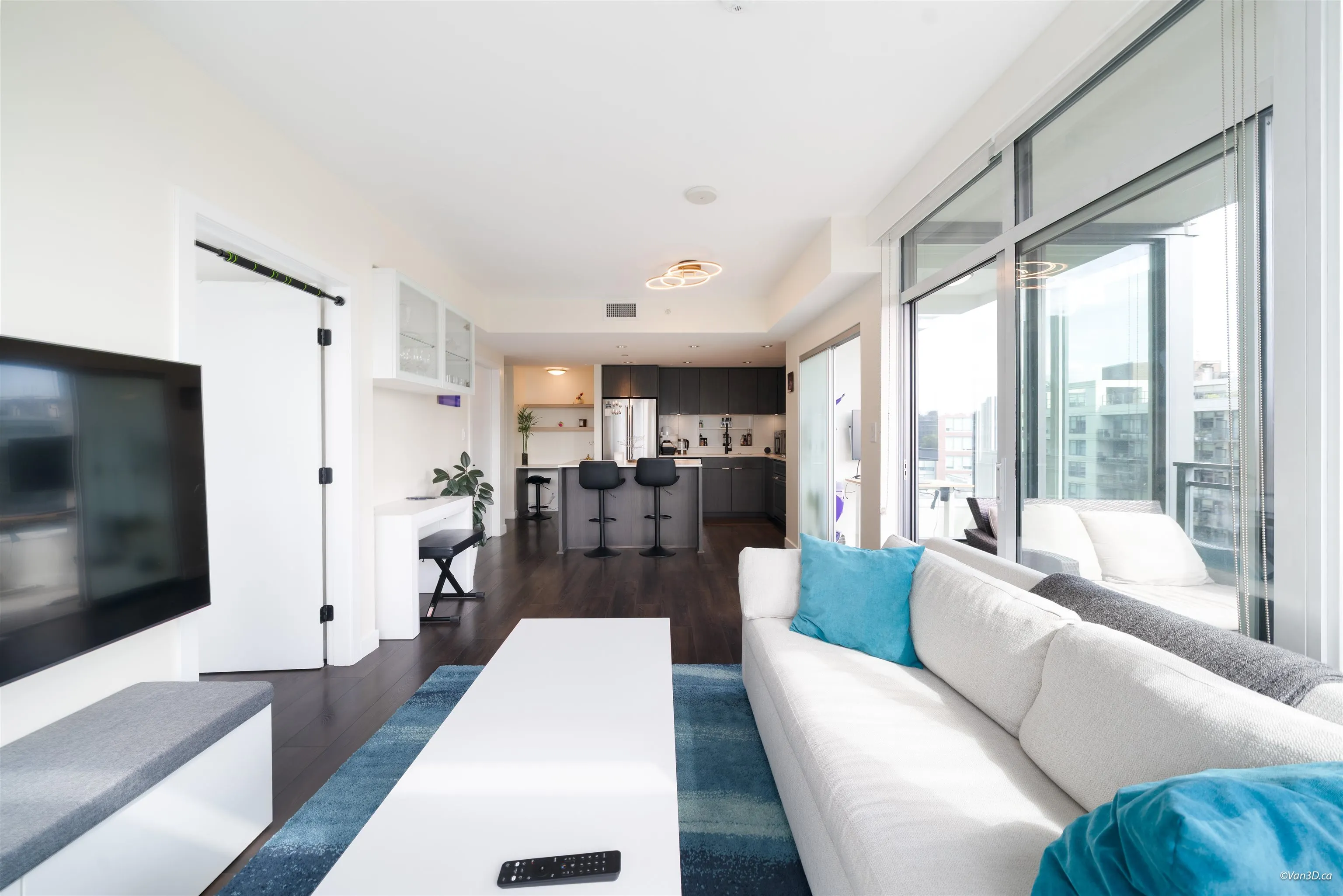111 E 1st Avenue #905