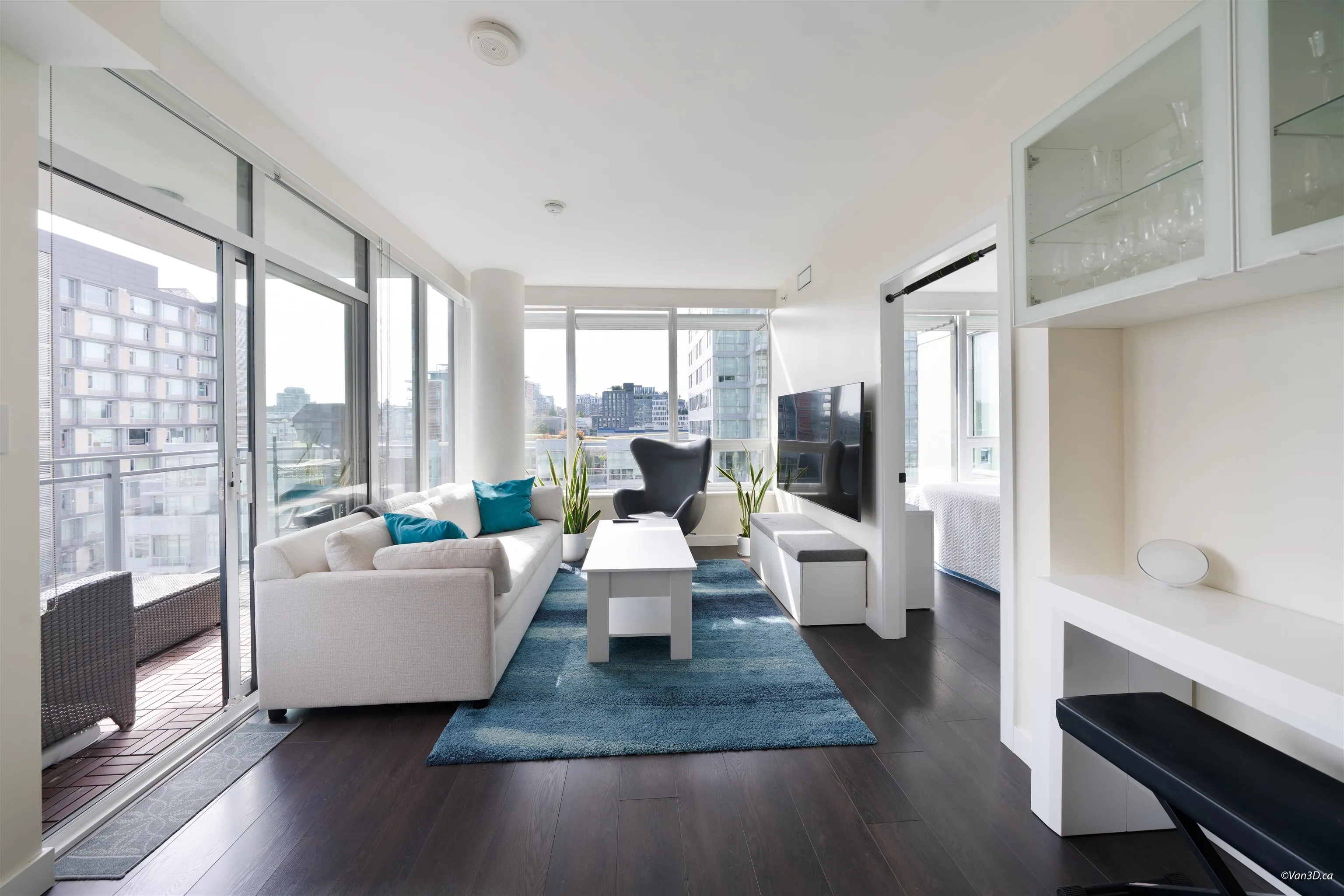 111 E 1st Avenue #905