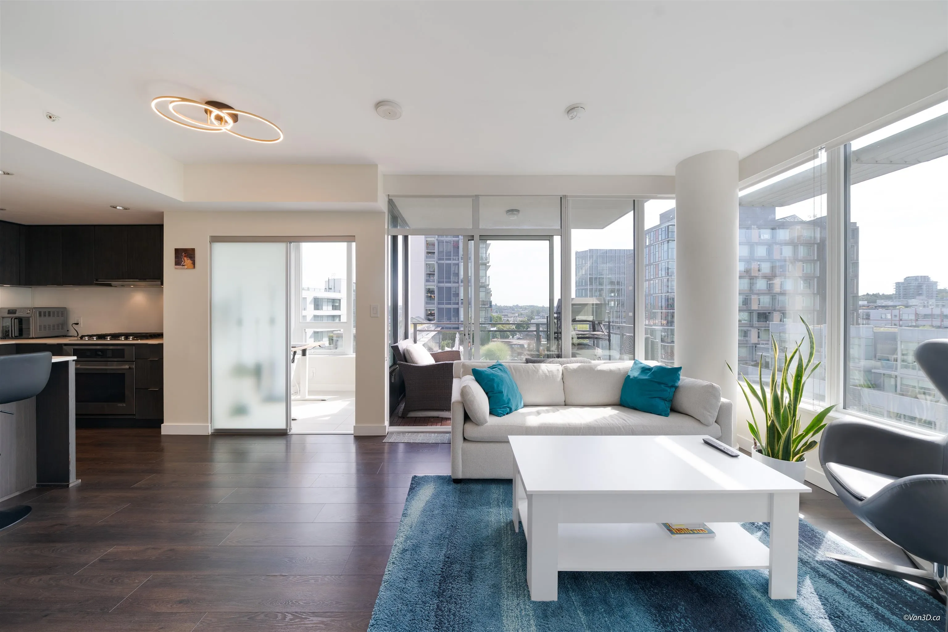 111 E 1st Avenue #905