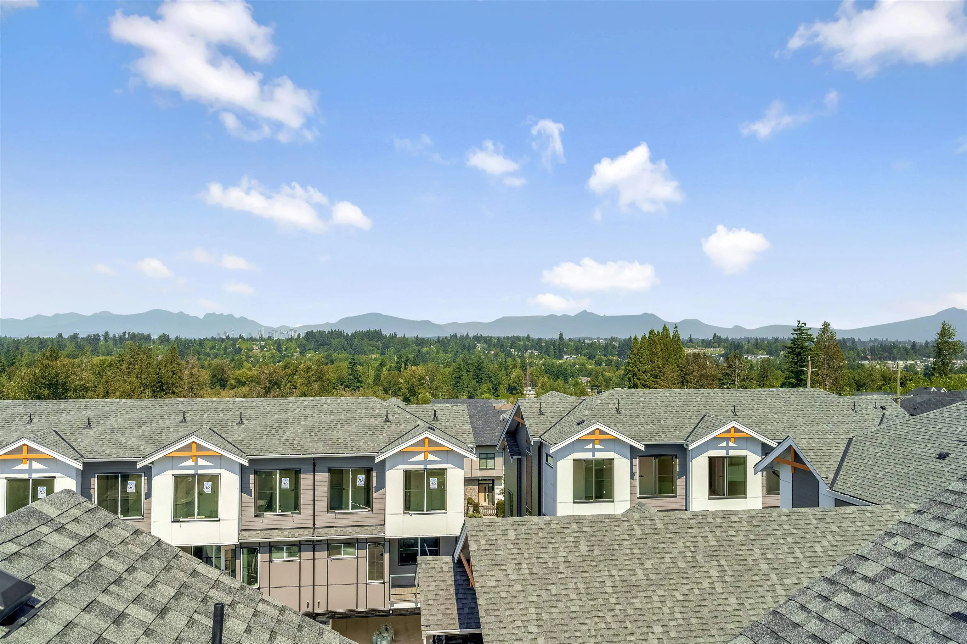 6035 141 Street #26