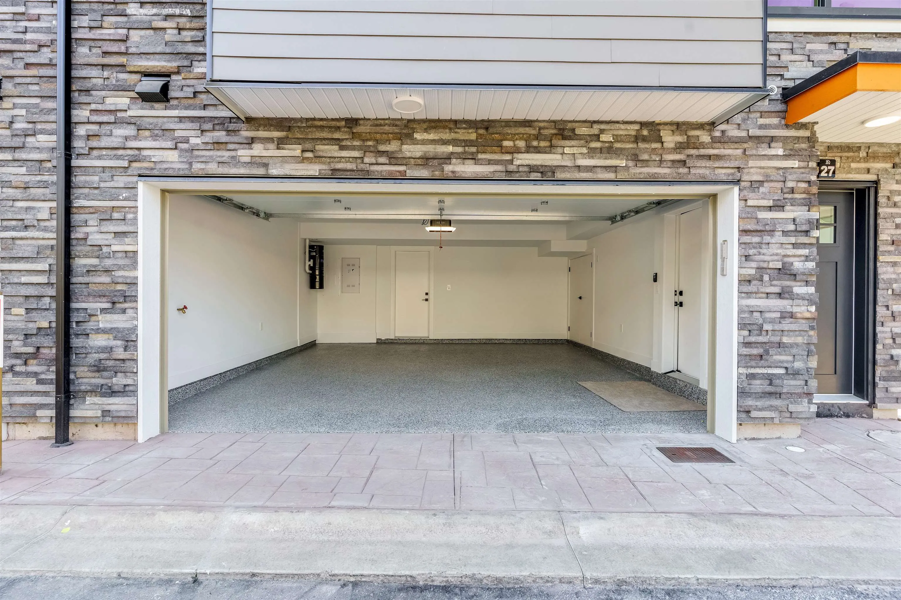 6035 141 Street #26