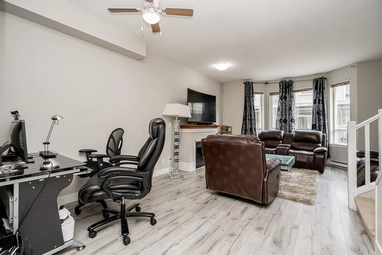 16772 61 Avenue #11