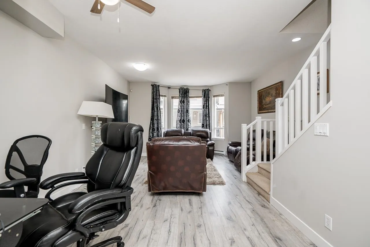 16772 61 Avenue #11