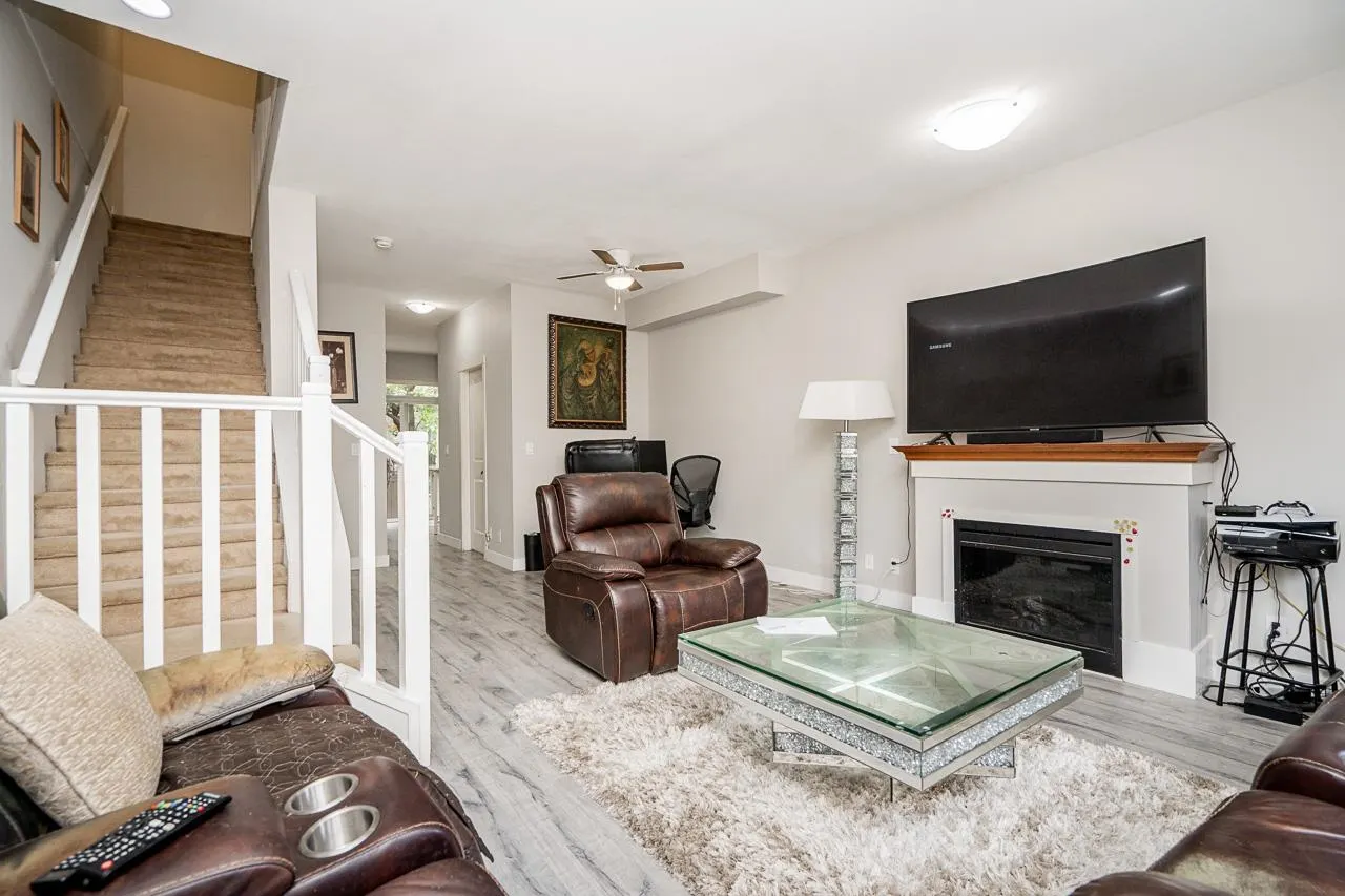 16772 61 Avenue #11