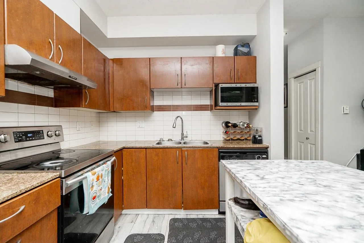 16772 61 Avenue #11