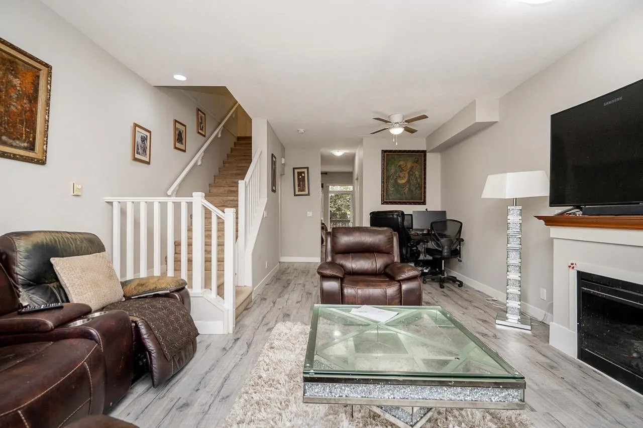 16772 61 Avenue #11