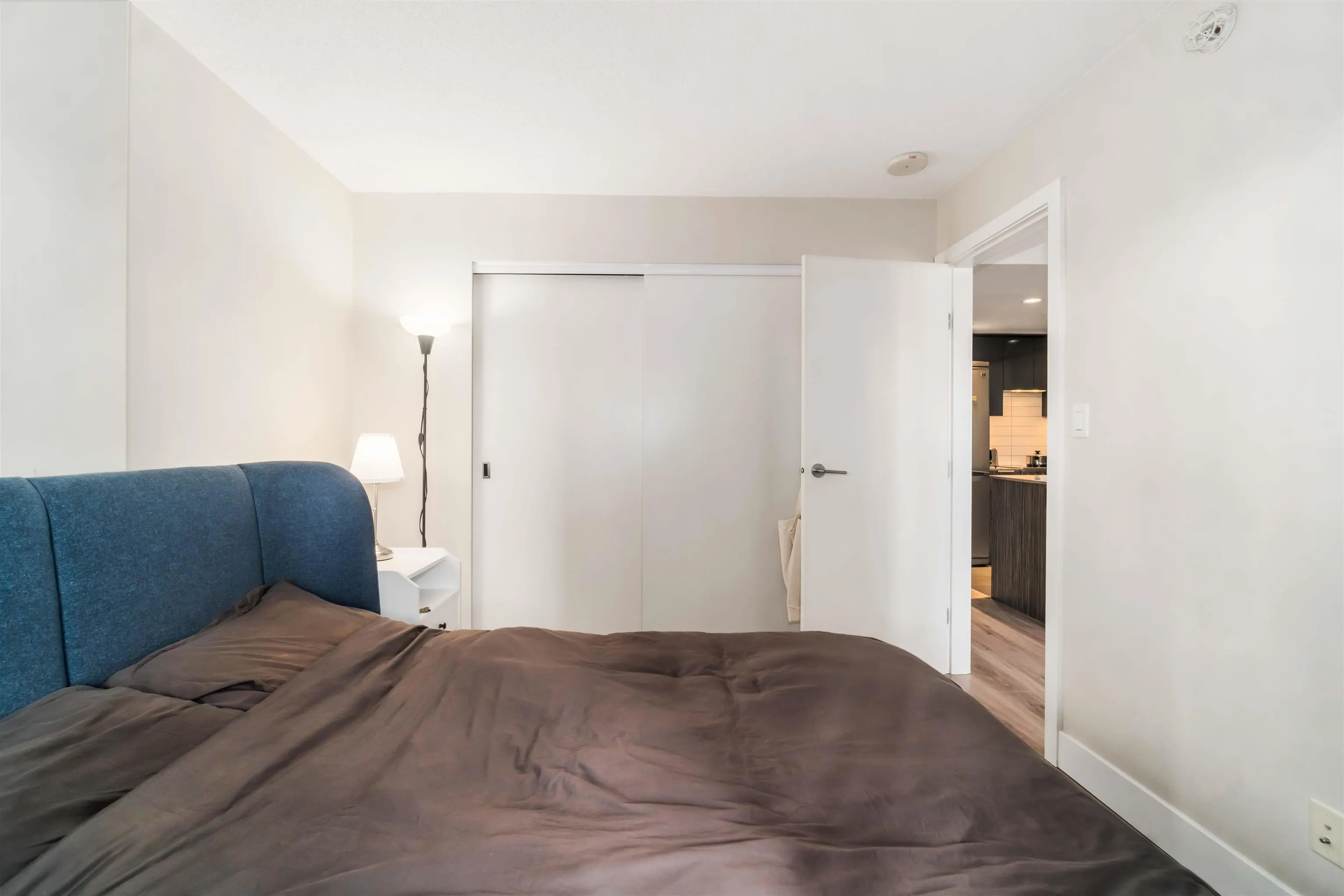 1088 Richards Street #813