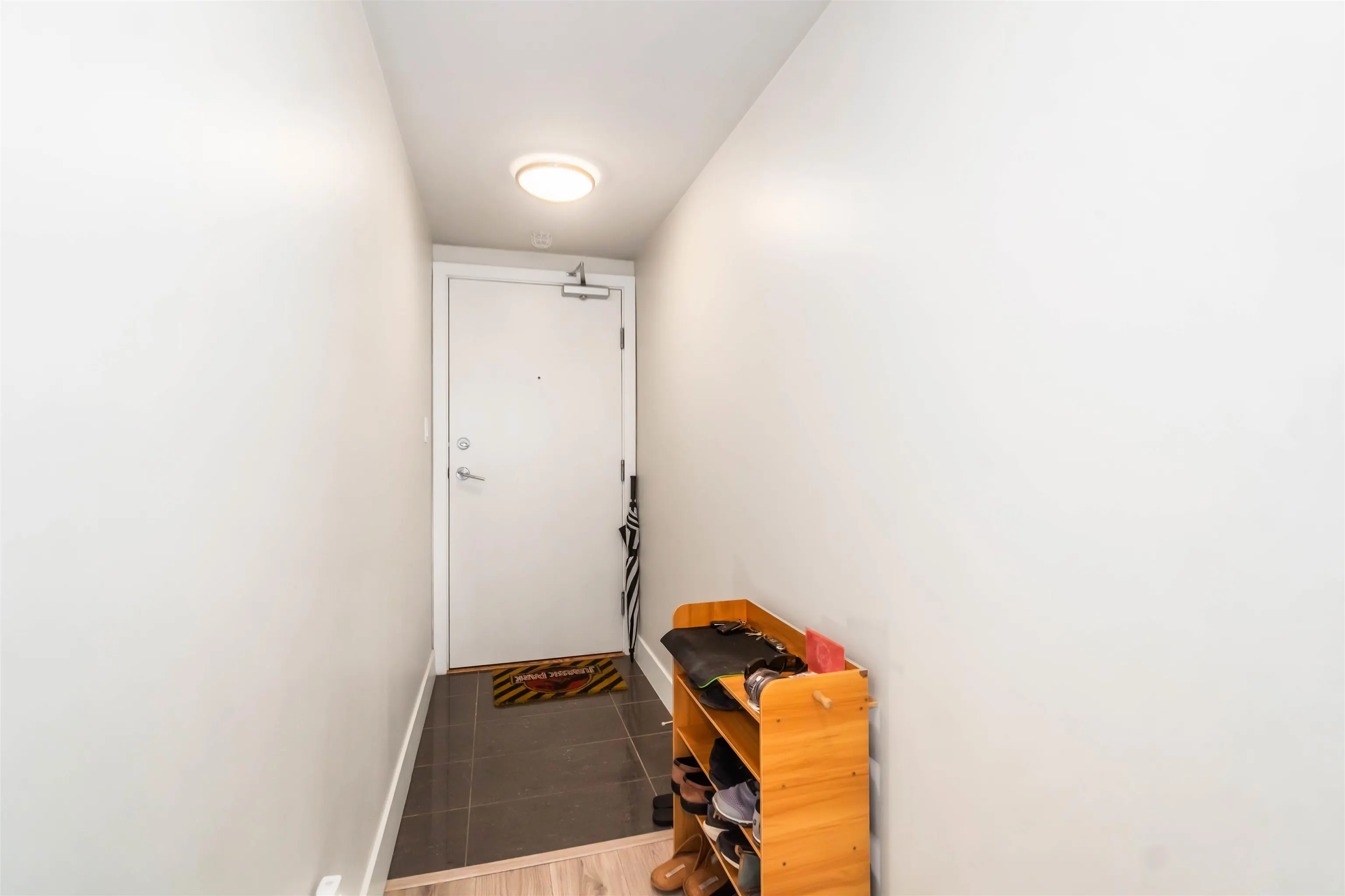1088 Richards Street #813