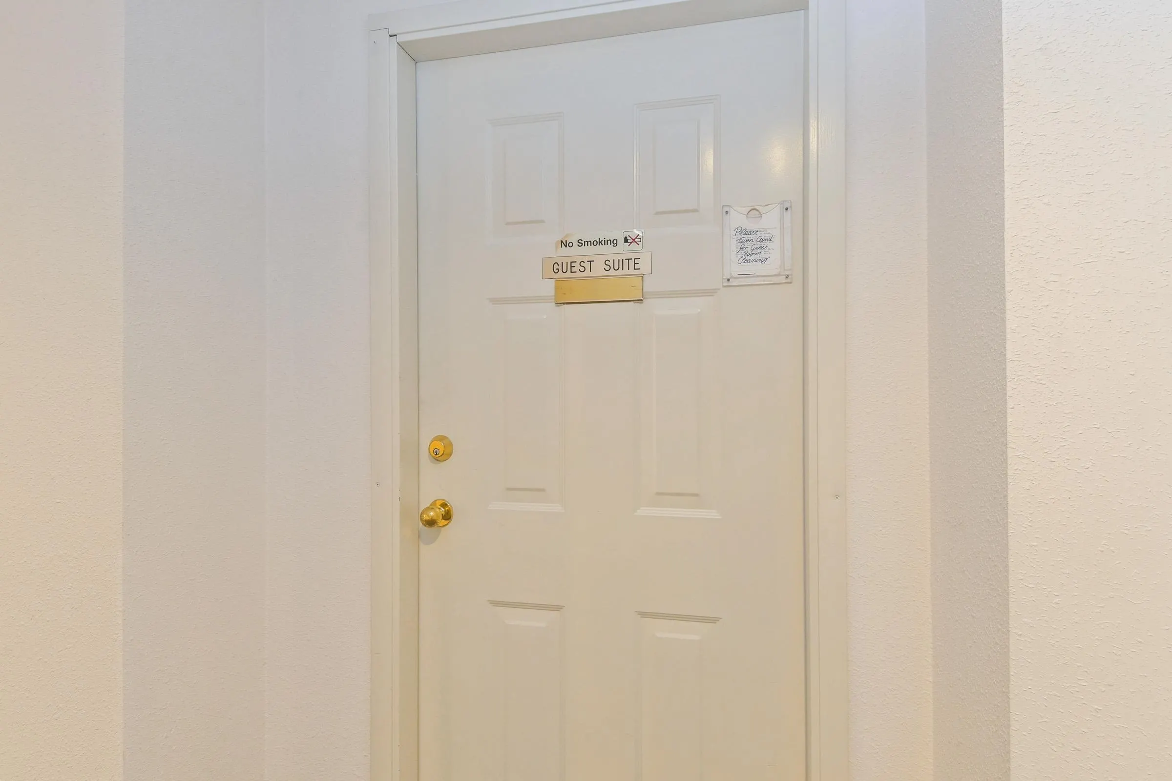 20600 53a Avenue #205