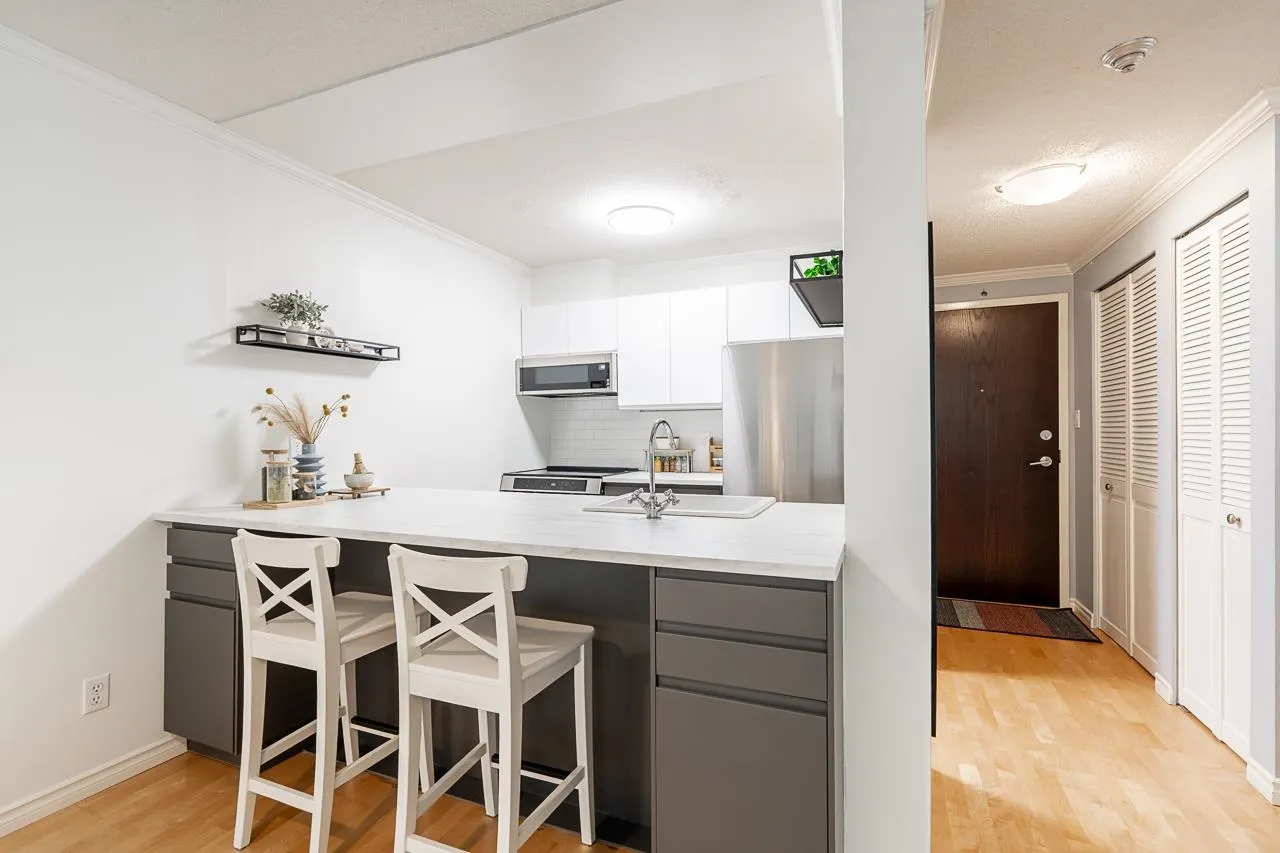 1510 W 1st Avenue #303