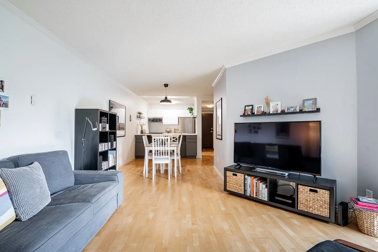 1510 W 1st Avenue #303