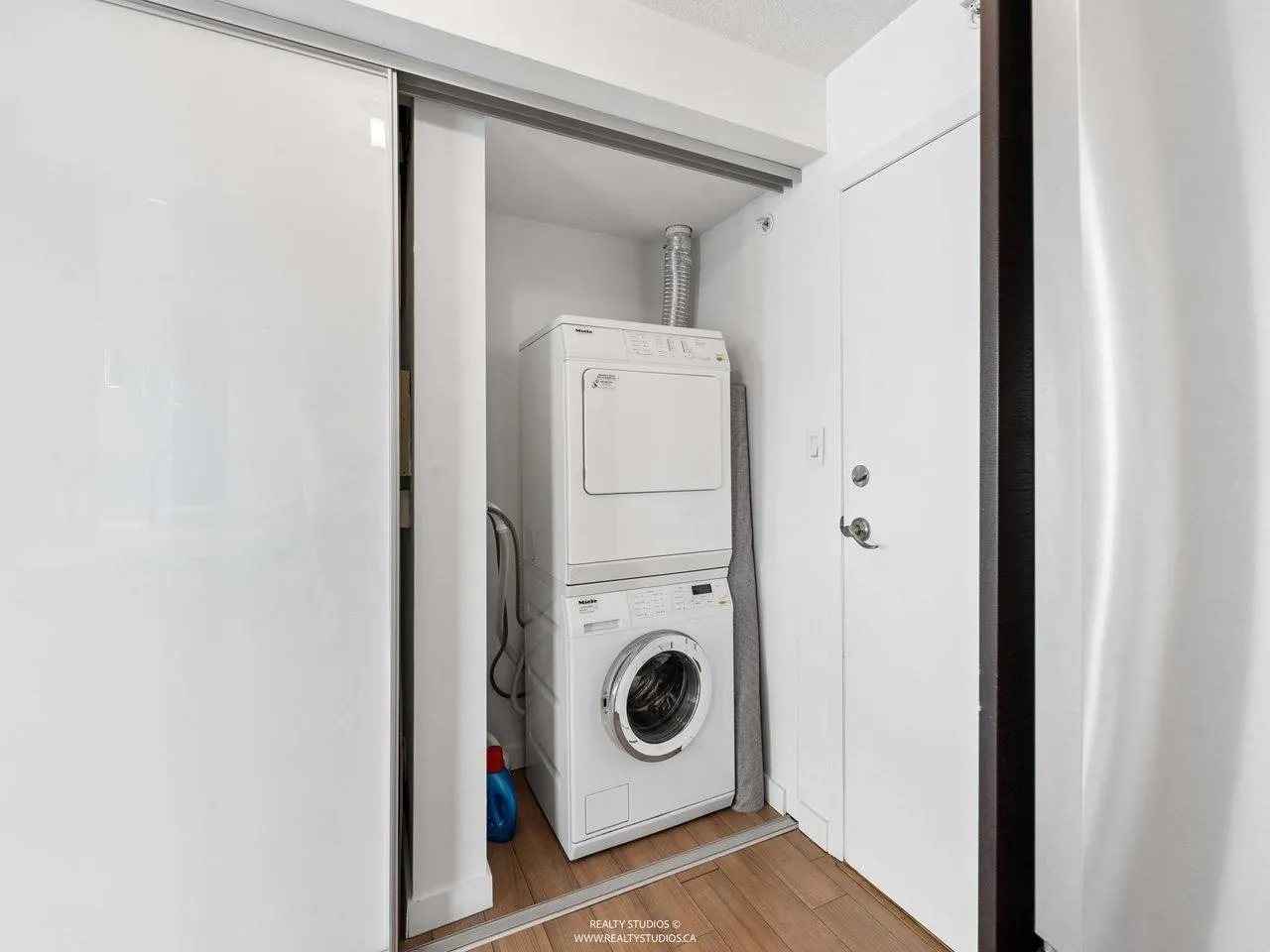 193 Aquarius Mews #3202