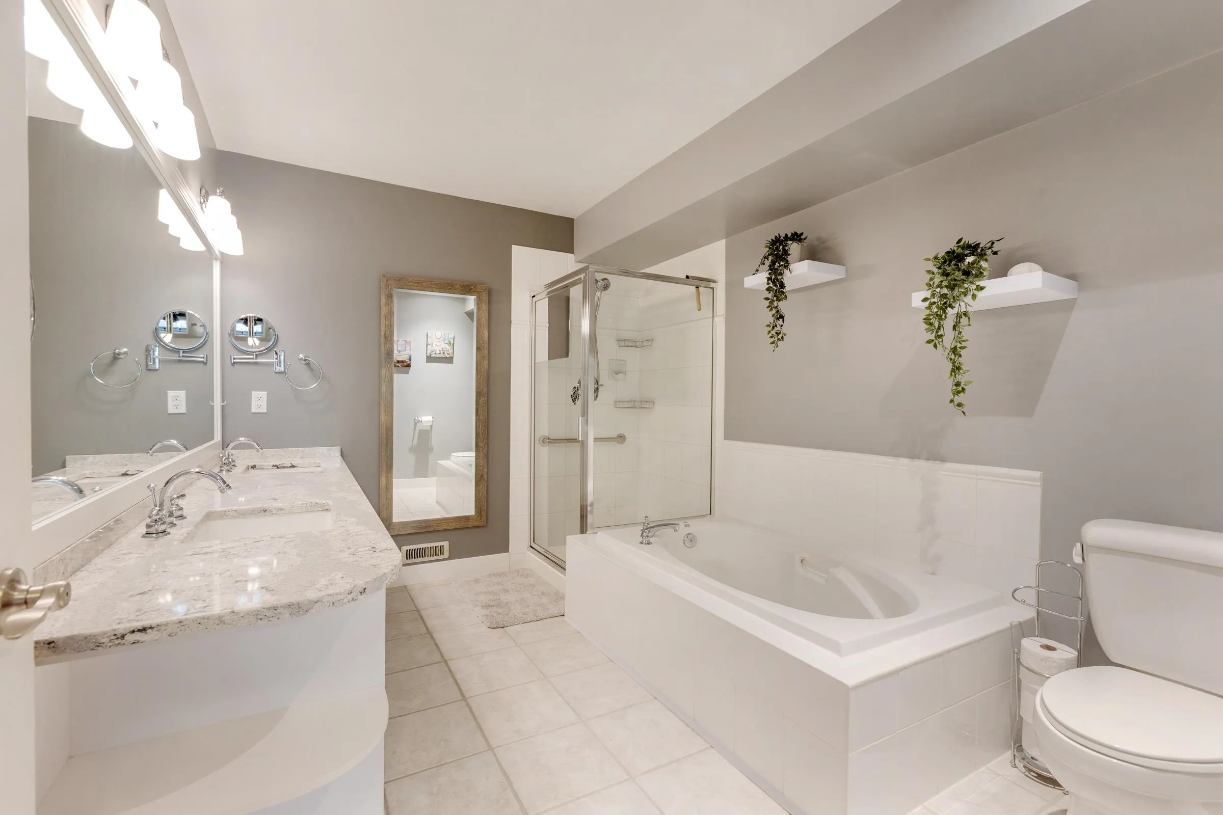 17917 68 Avenue #52