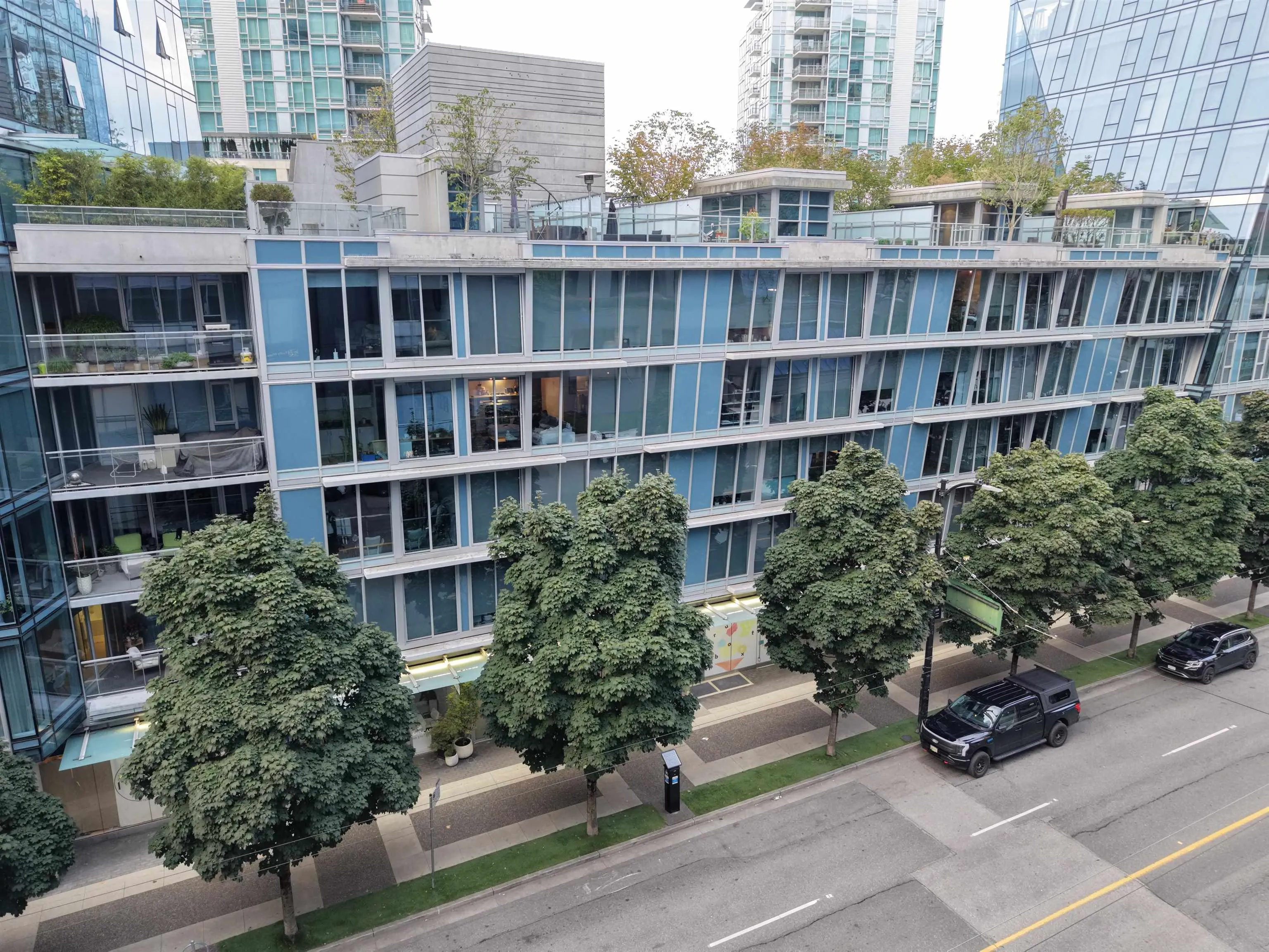 1477 W Pender Street #206