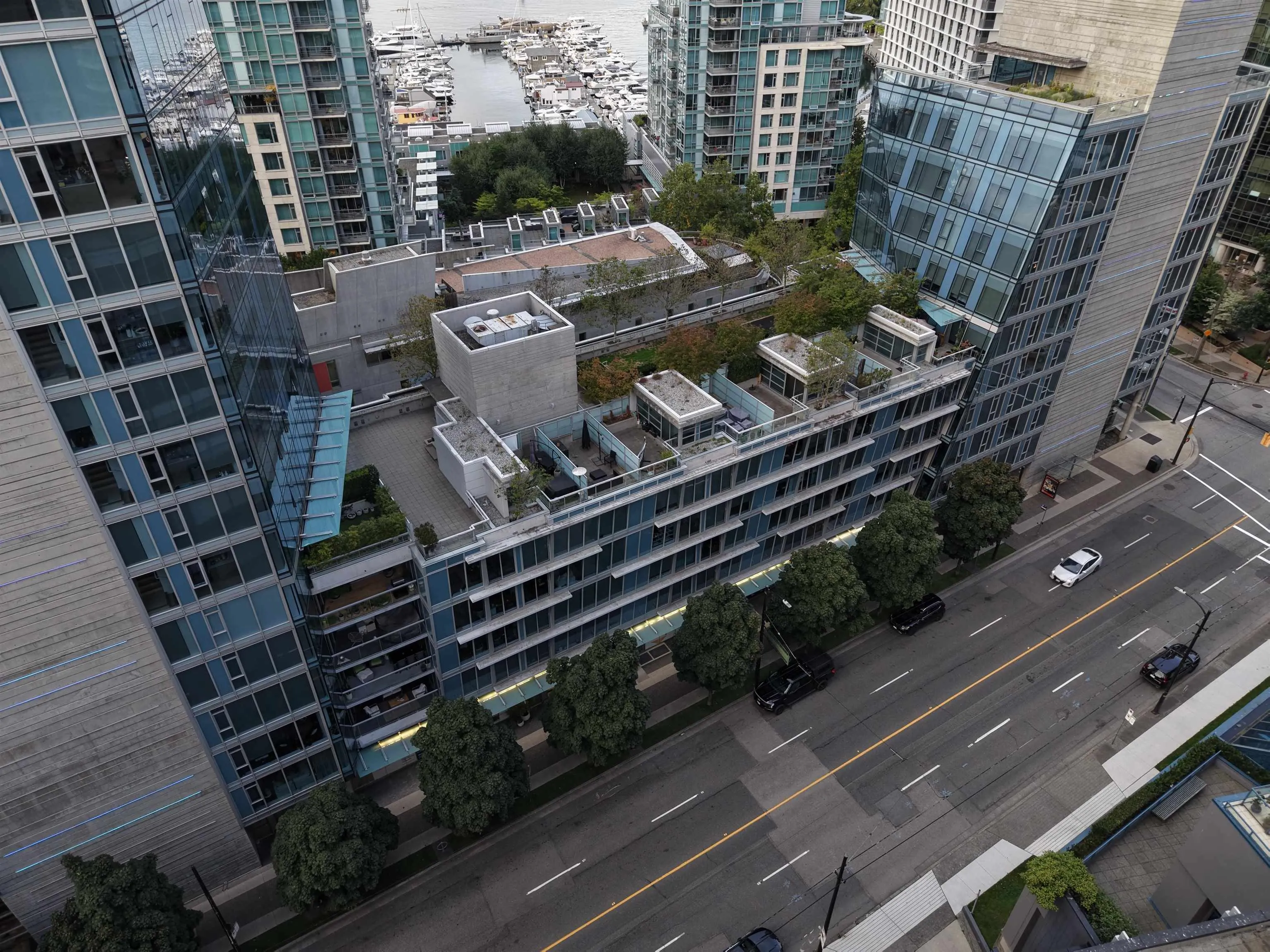 1477 W Pender Street #206