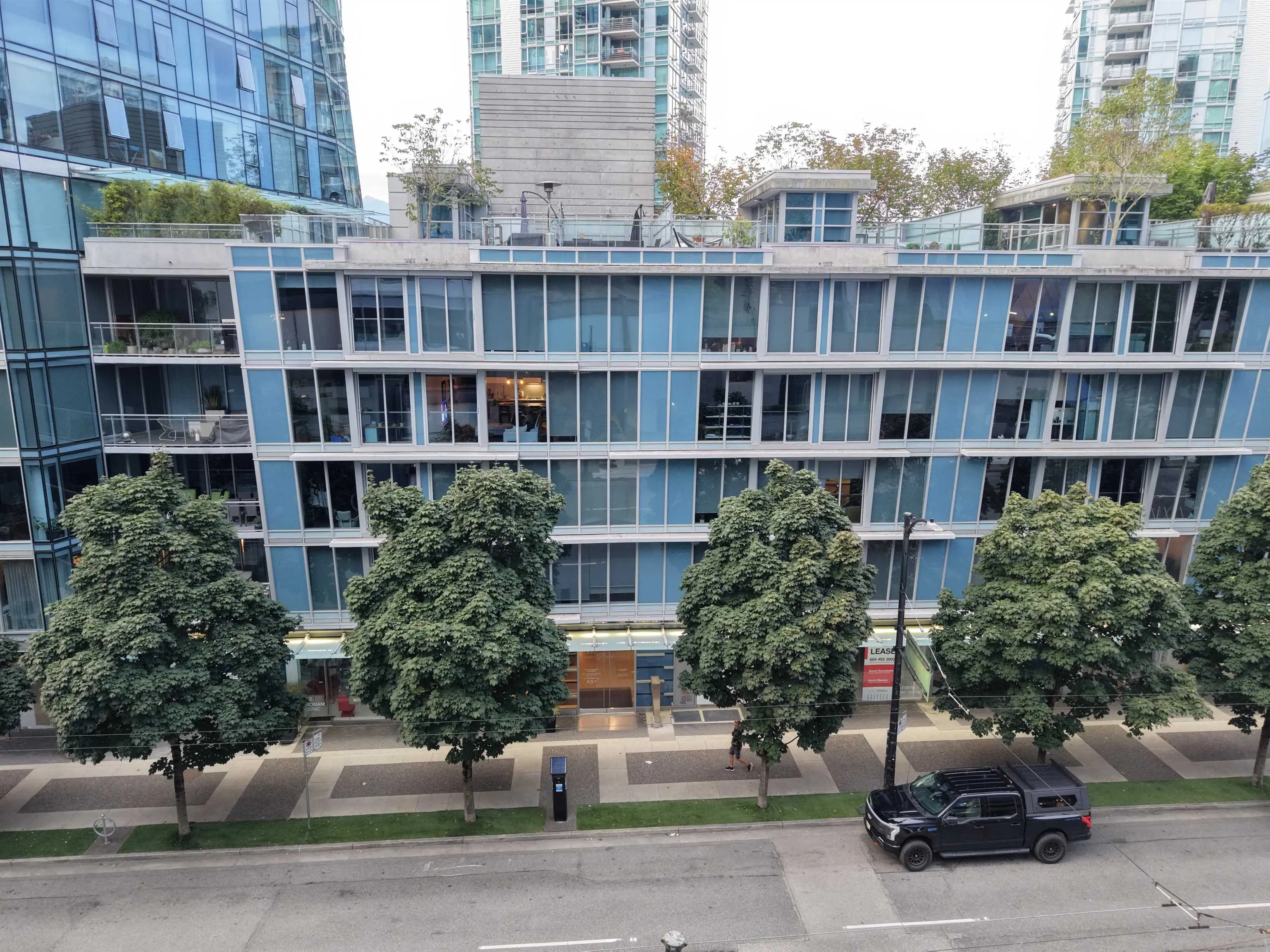 1477 W Pender Street #206
