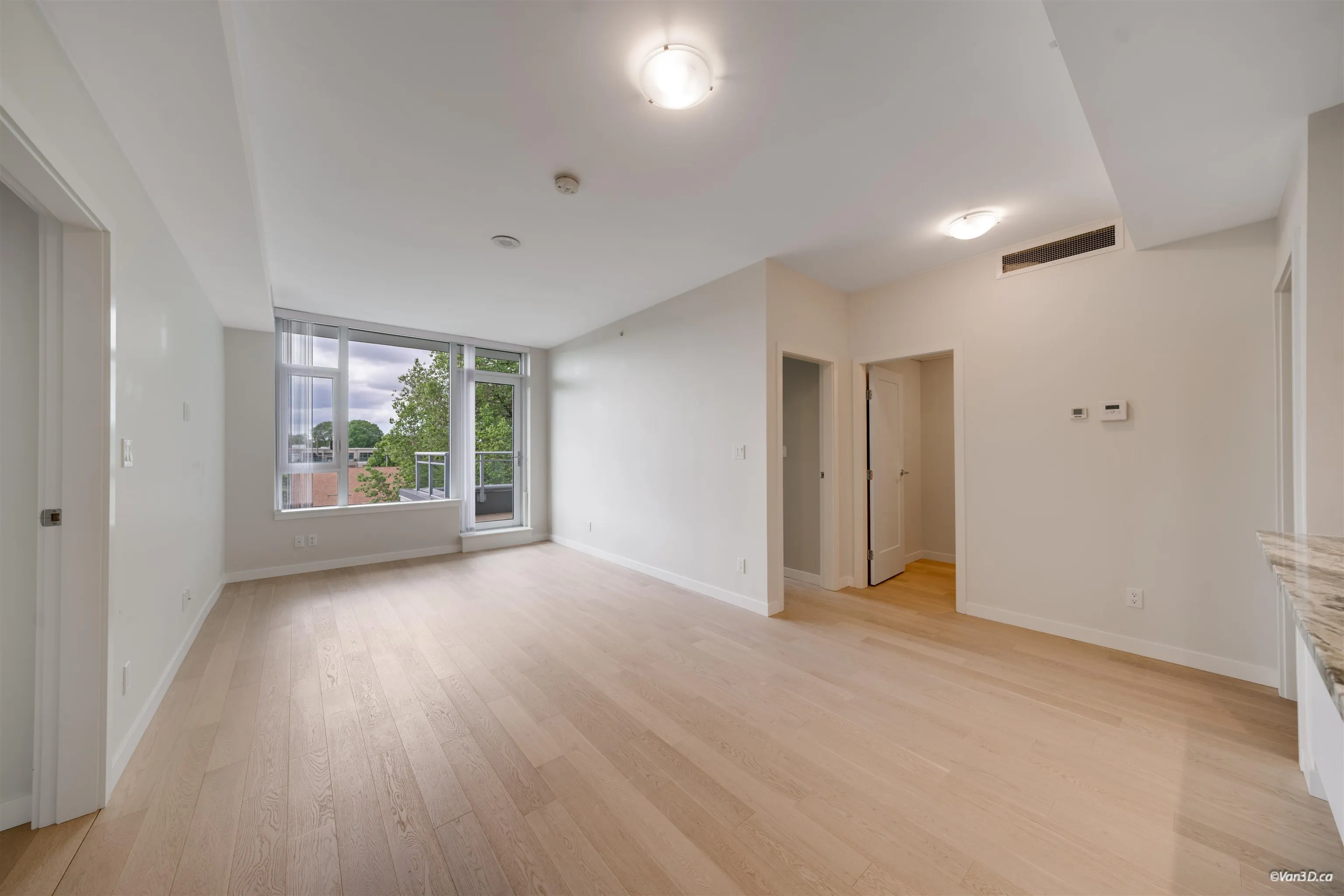2565 Maple Street #704