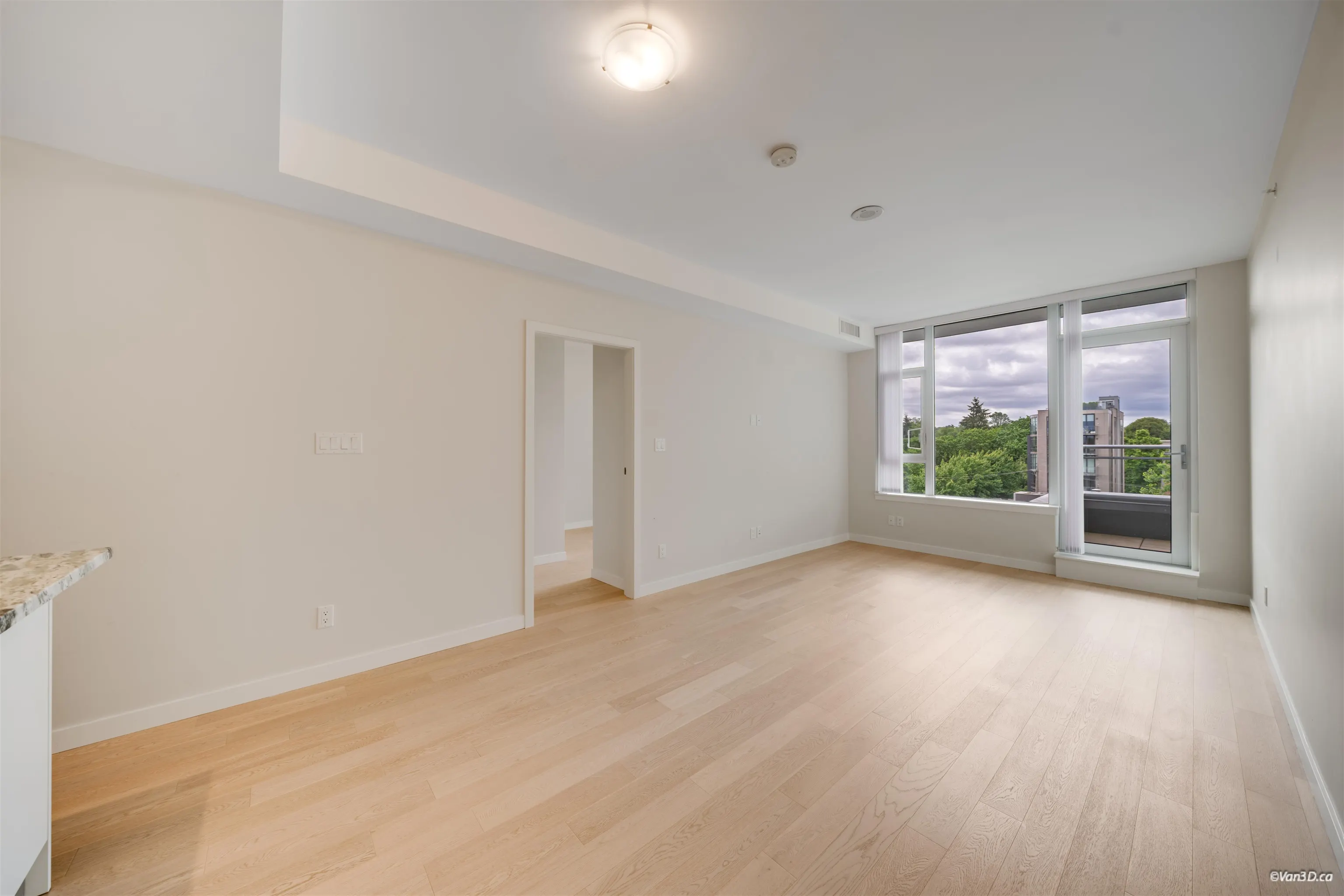 2565 Maple Street #704