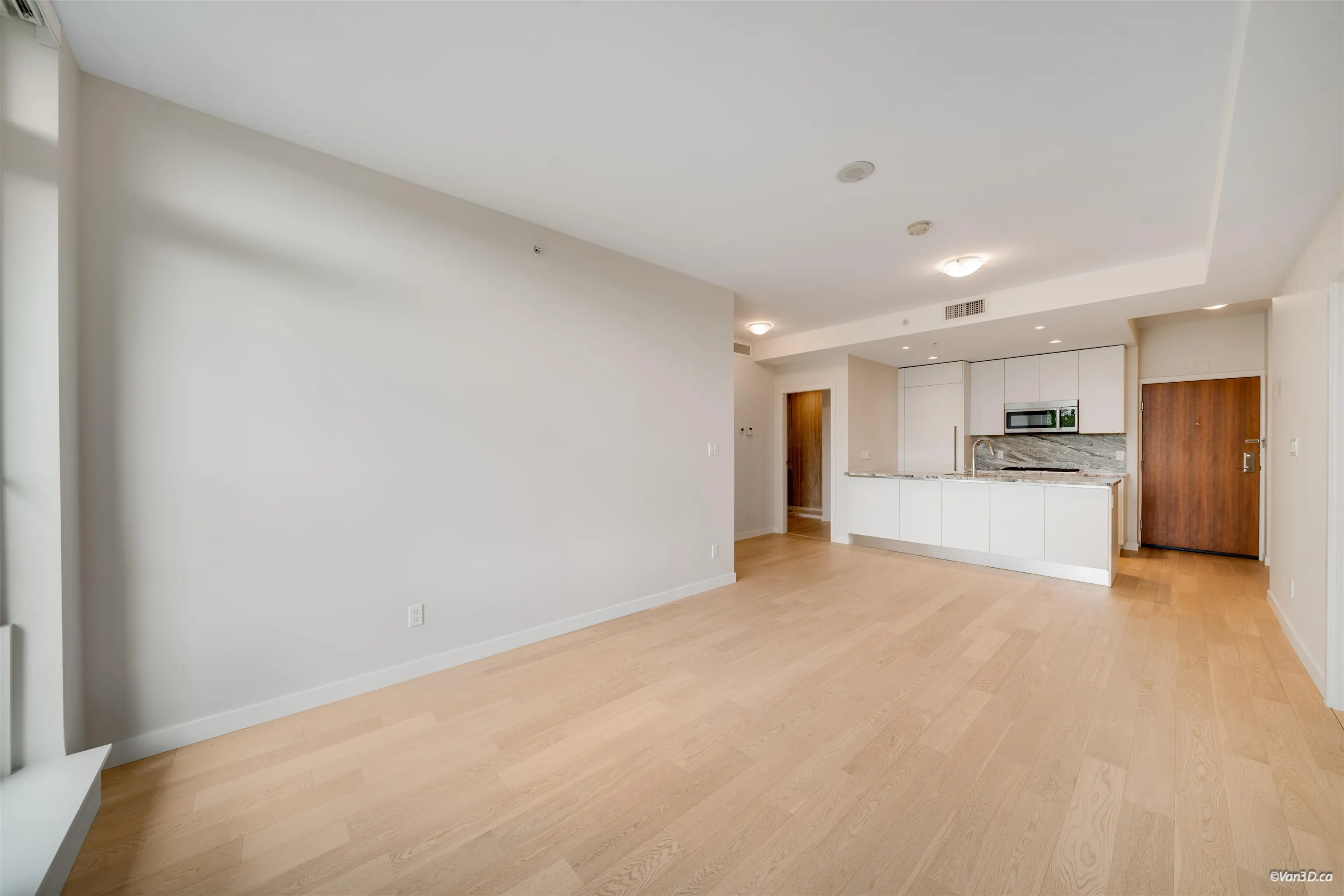 2565 Maple Street #704