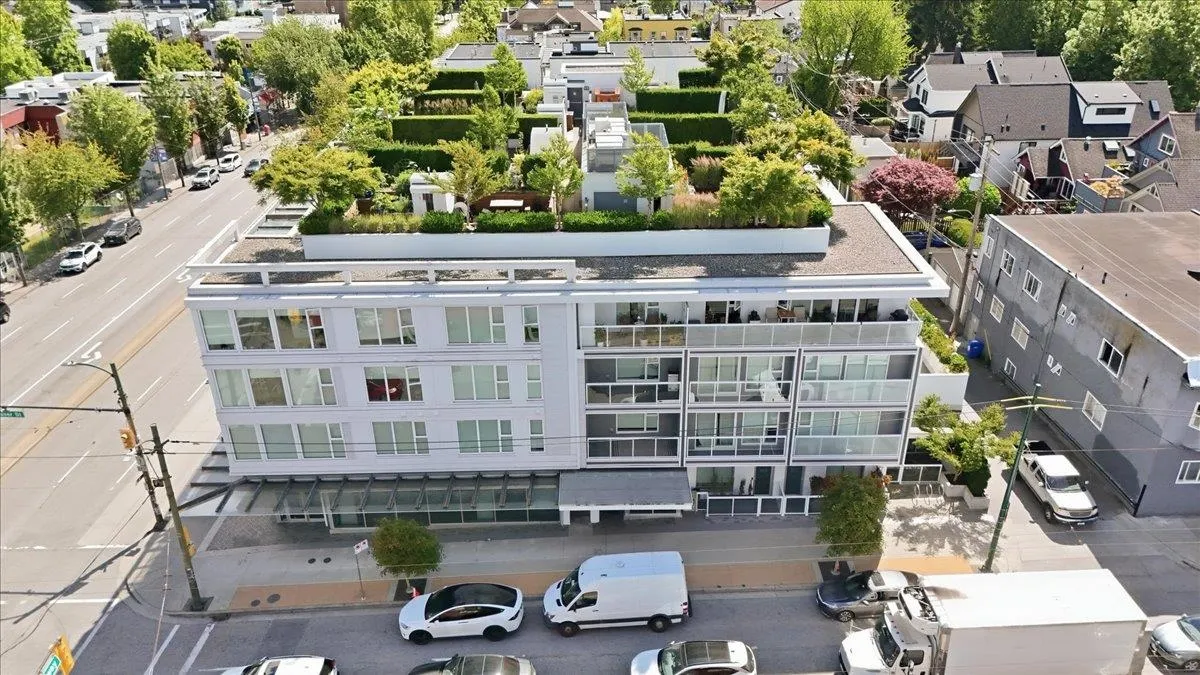 2508 Fraser Street #203