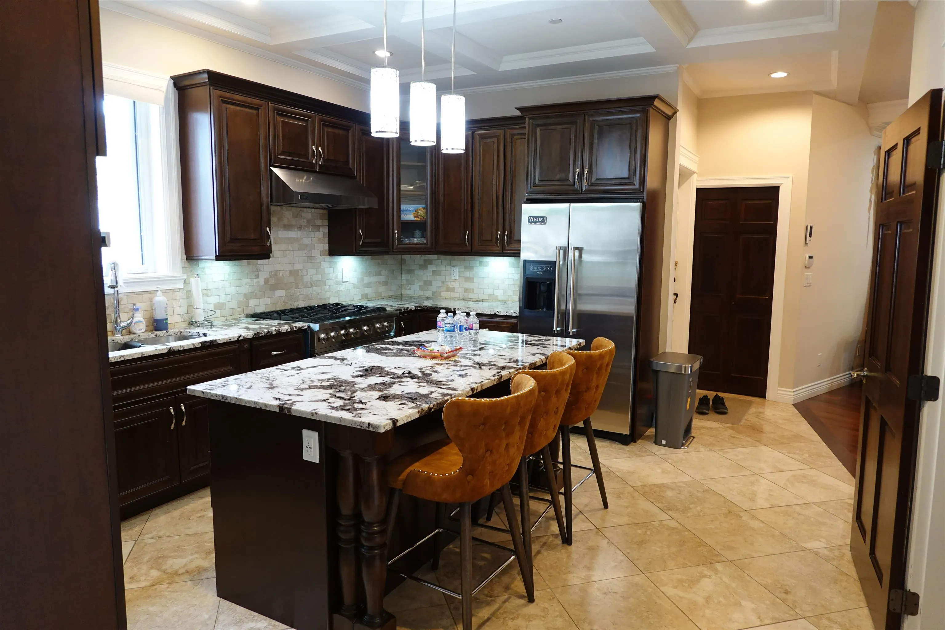 729 W 47th Avenue