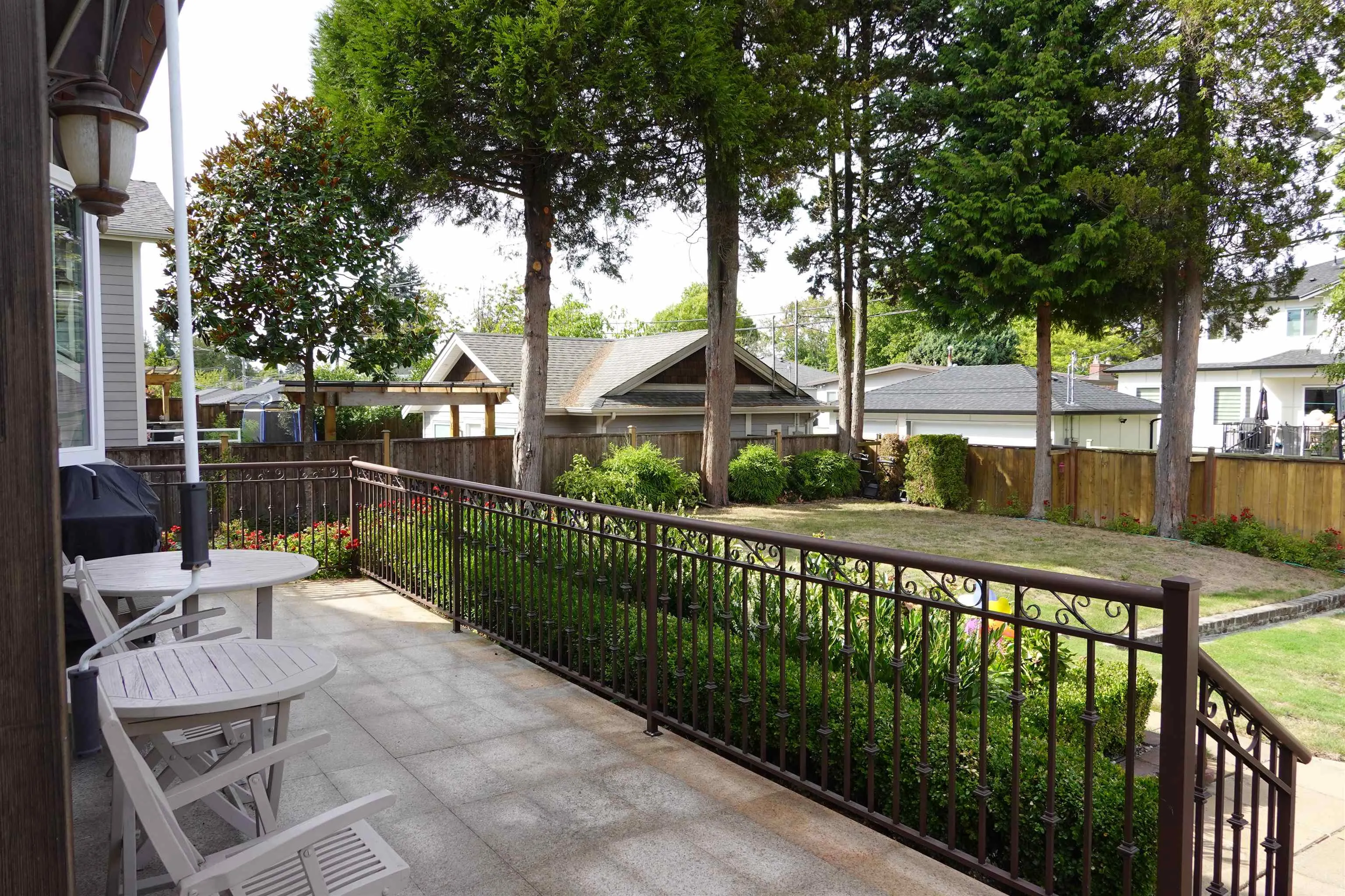 729 W 47th Avenue