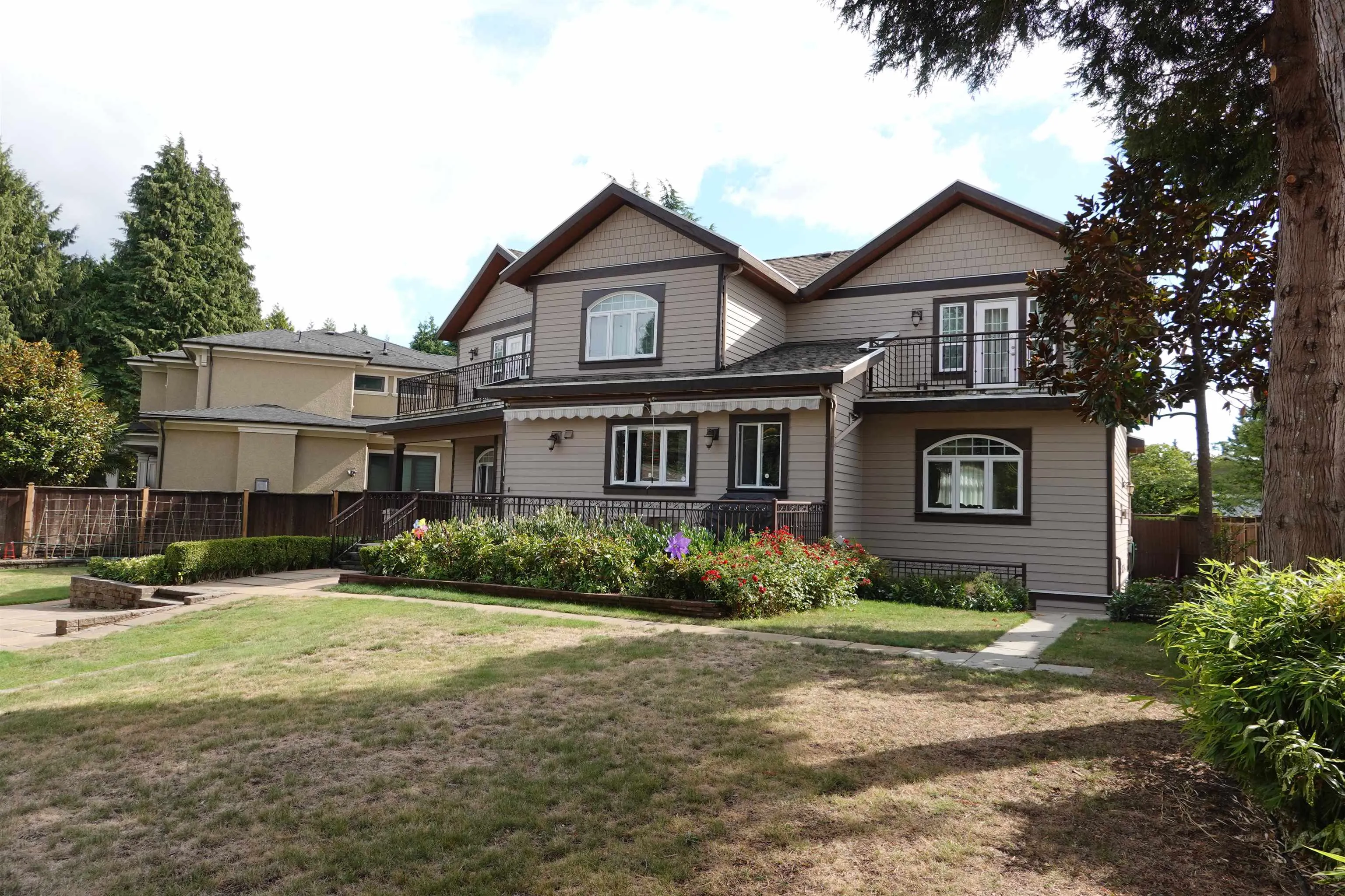 729 W 47th Avenue