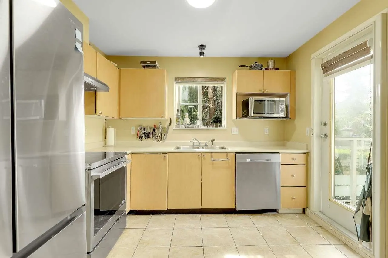 10188 155 Street #204