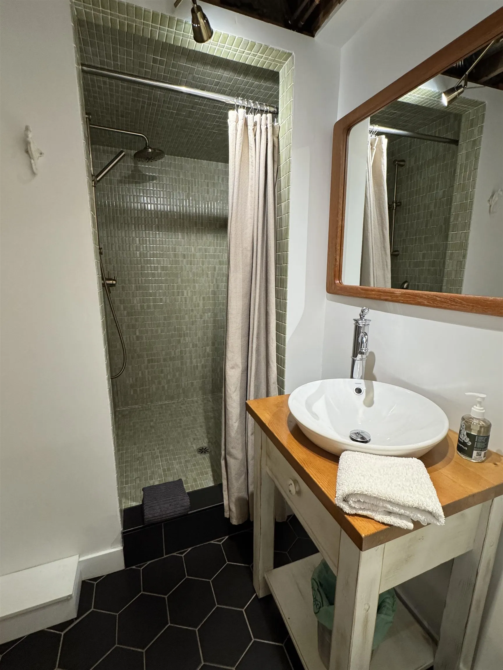 4107 Salish Drive