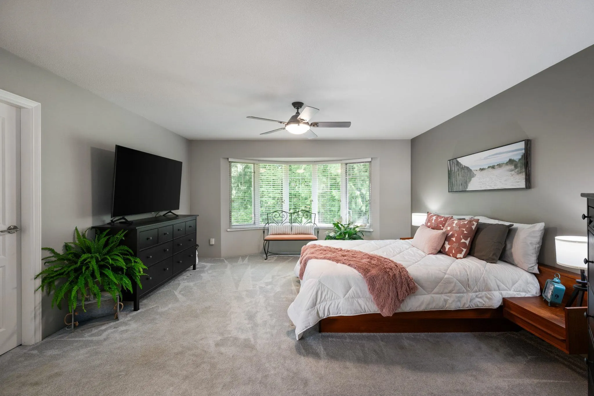 3277 Chartwell Grn
