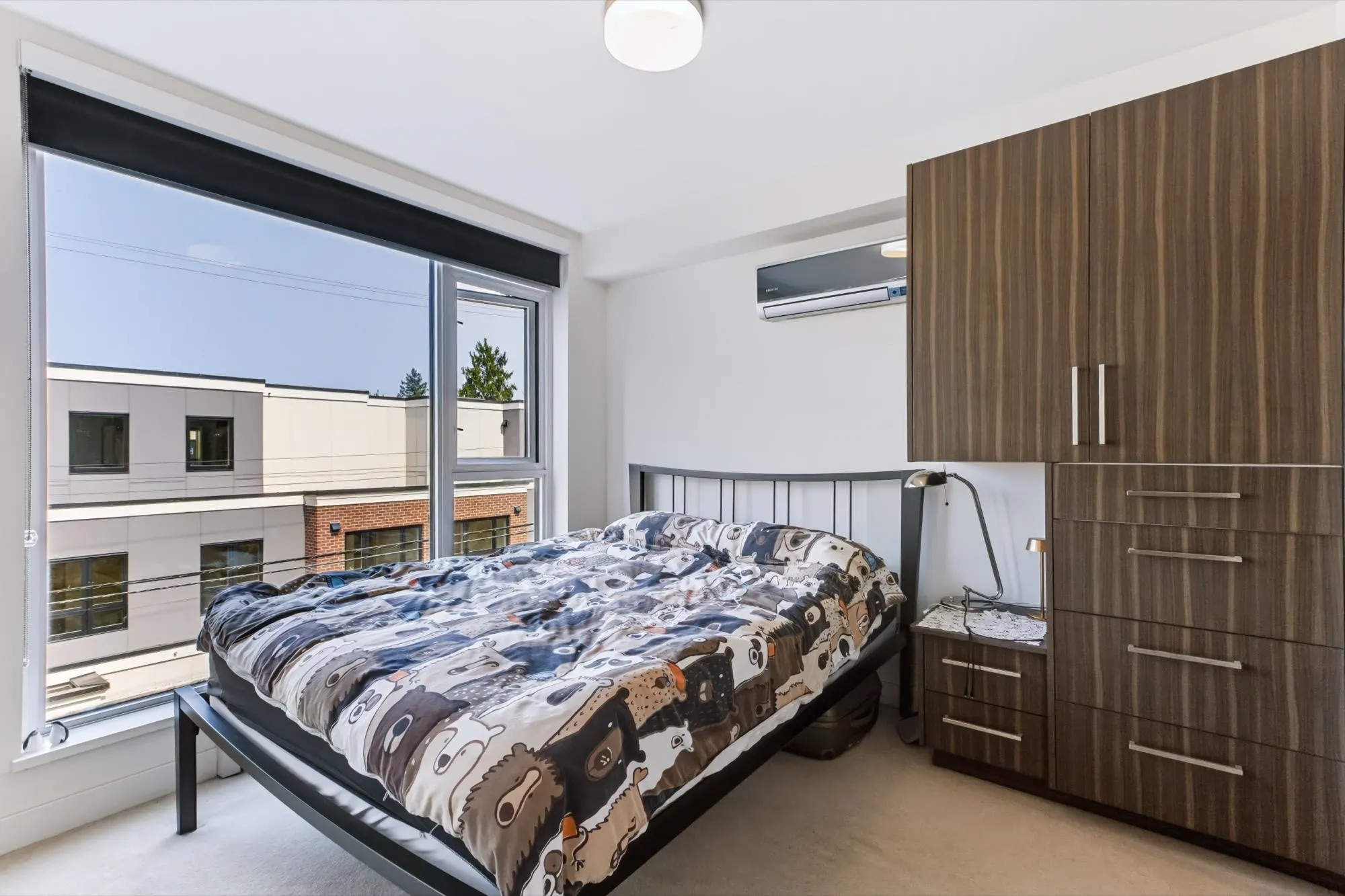 589 W King Edward Avenue #2