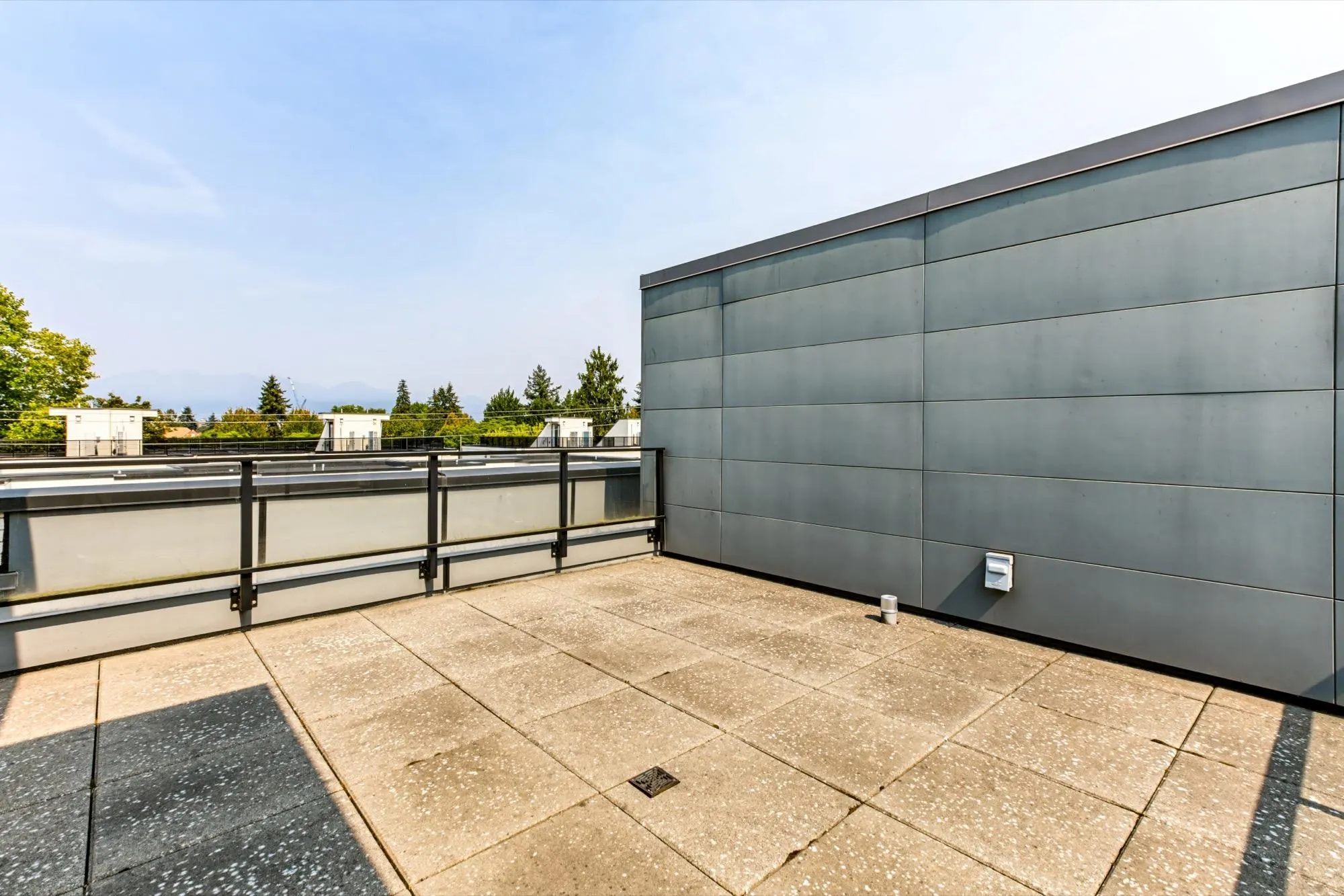 589 W King Edward Avenue #2