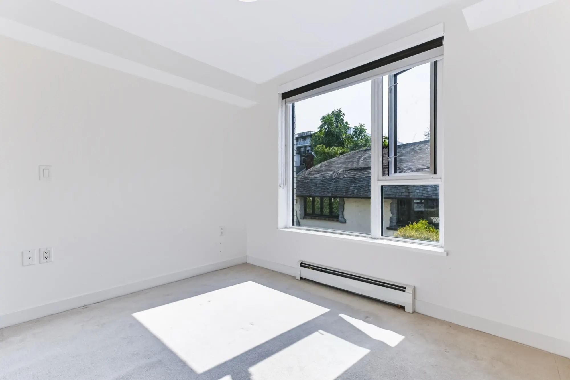 589 W King Edward Avenue #2